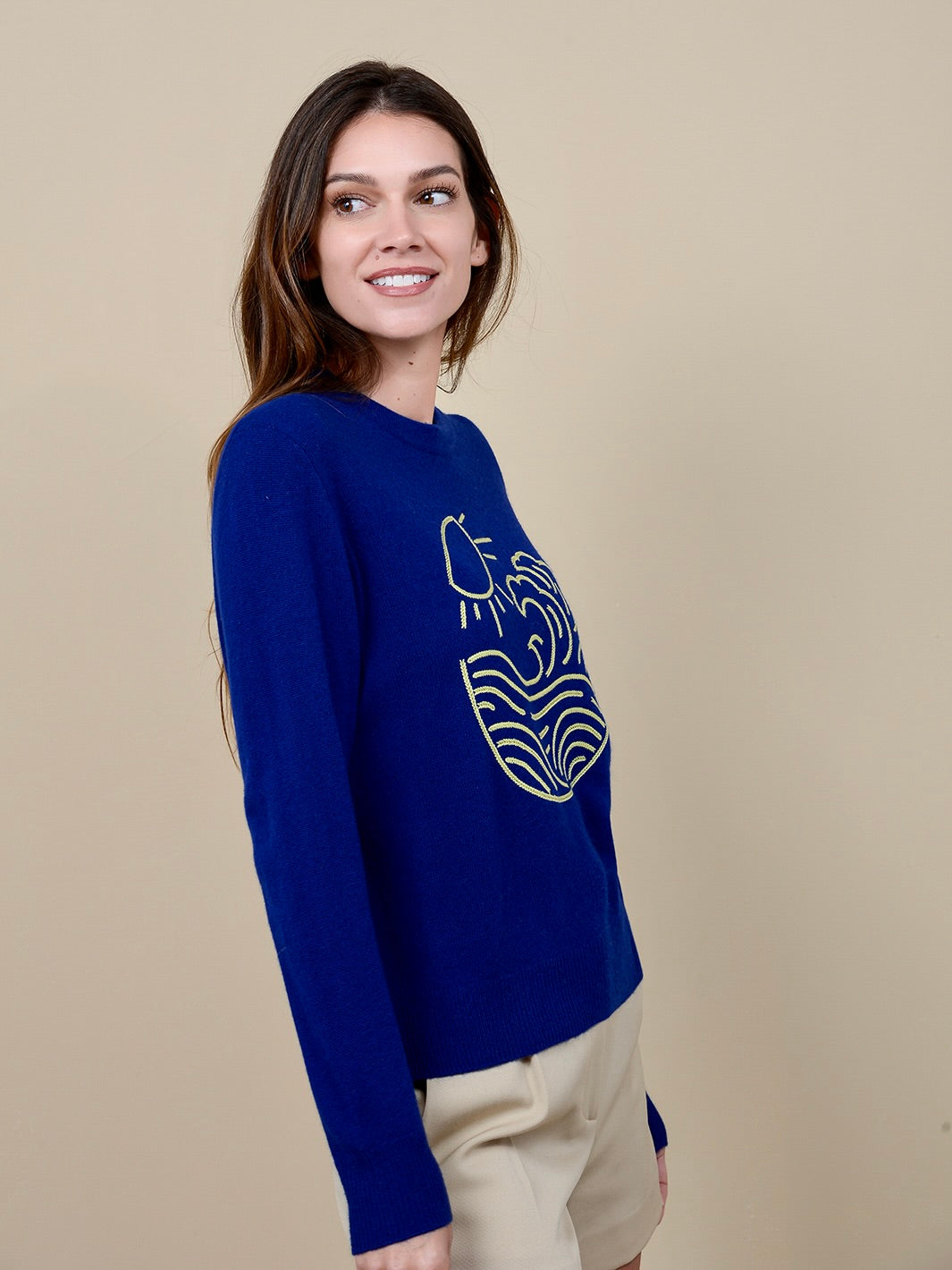 Jodie Cashmere Crew with Wave Embroidery
