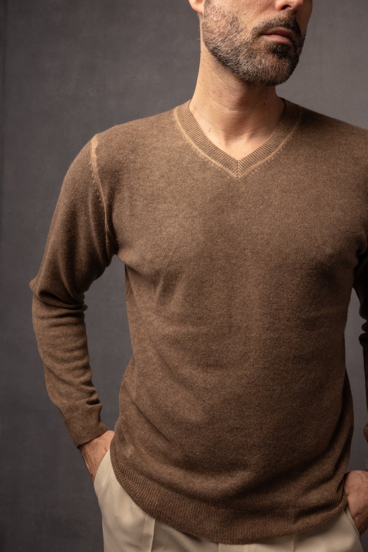 Rudolfo Men's Cashmere V Neck