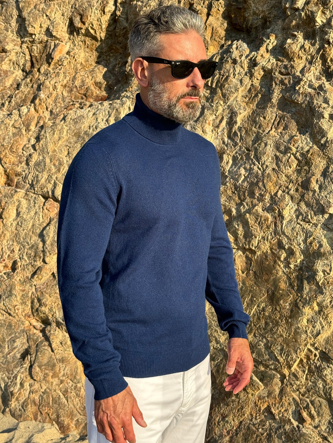 Men's Turtleneck Cashmere Sweater