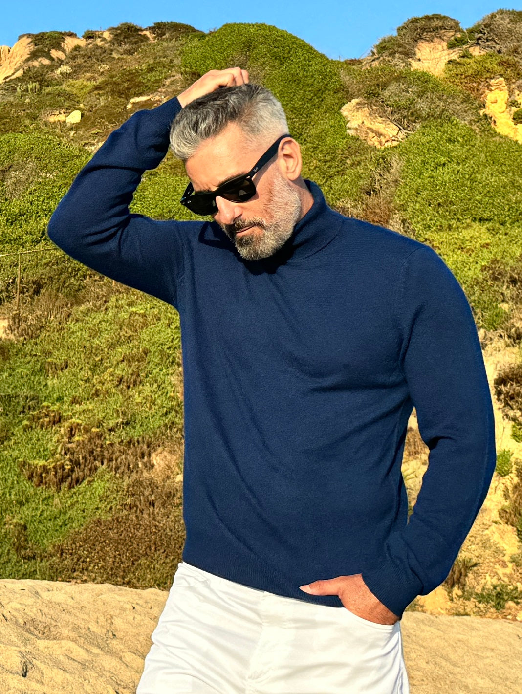 Men's Turtleneck Cashmere Sweater