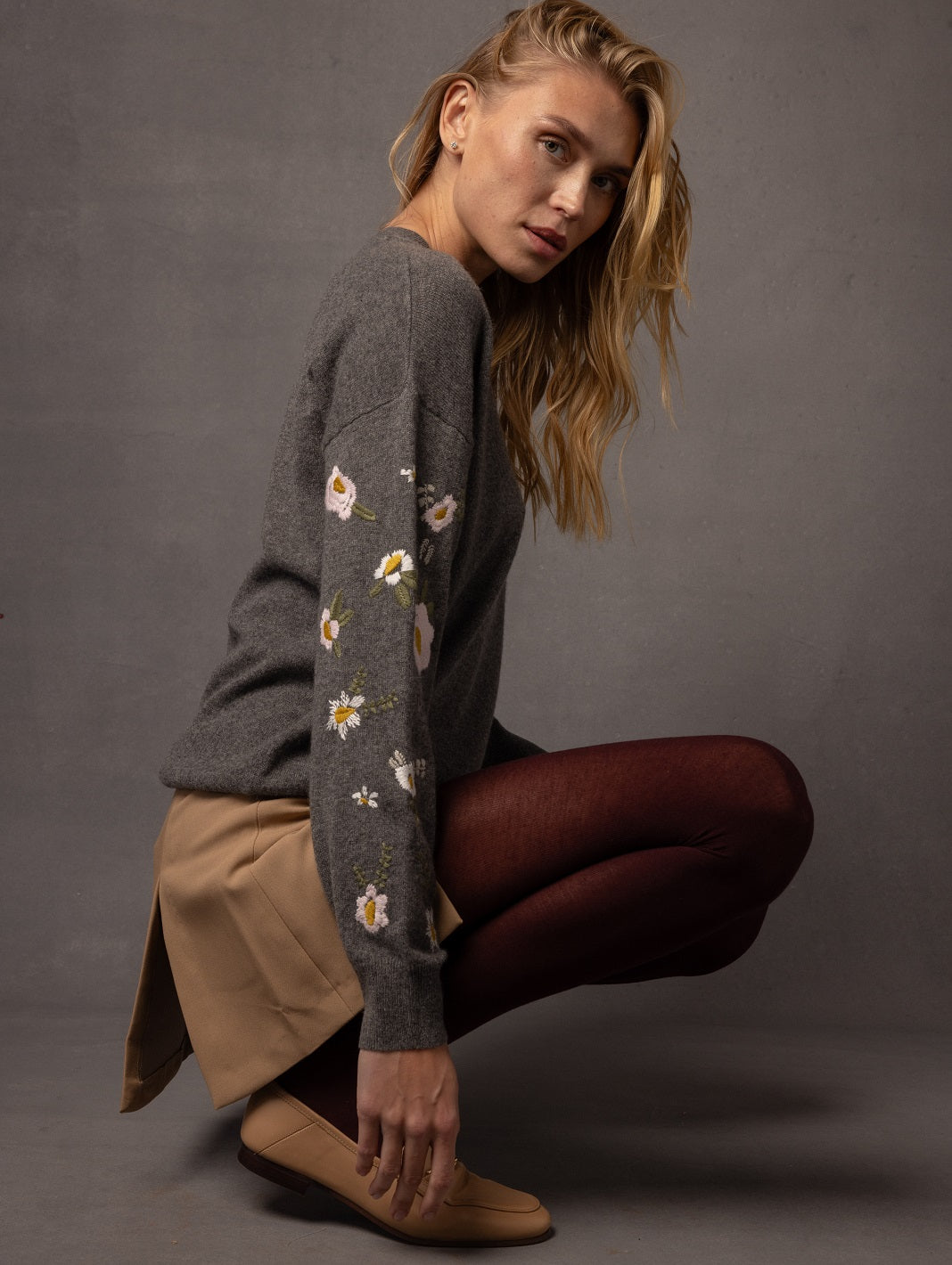Dove Floral Embroidered Cashmere