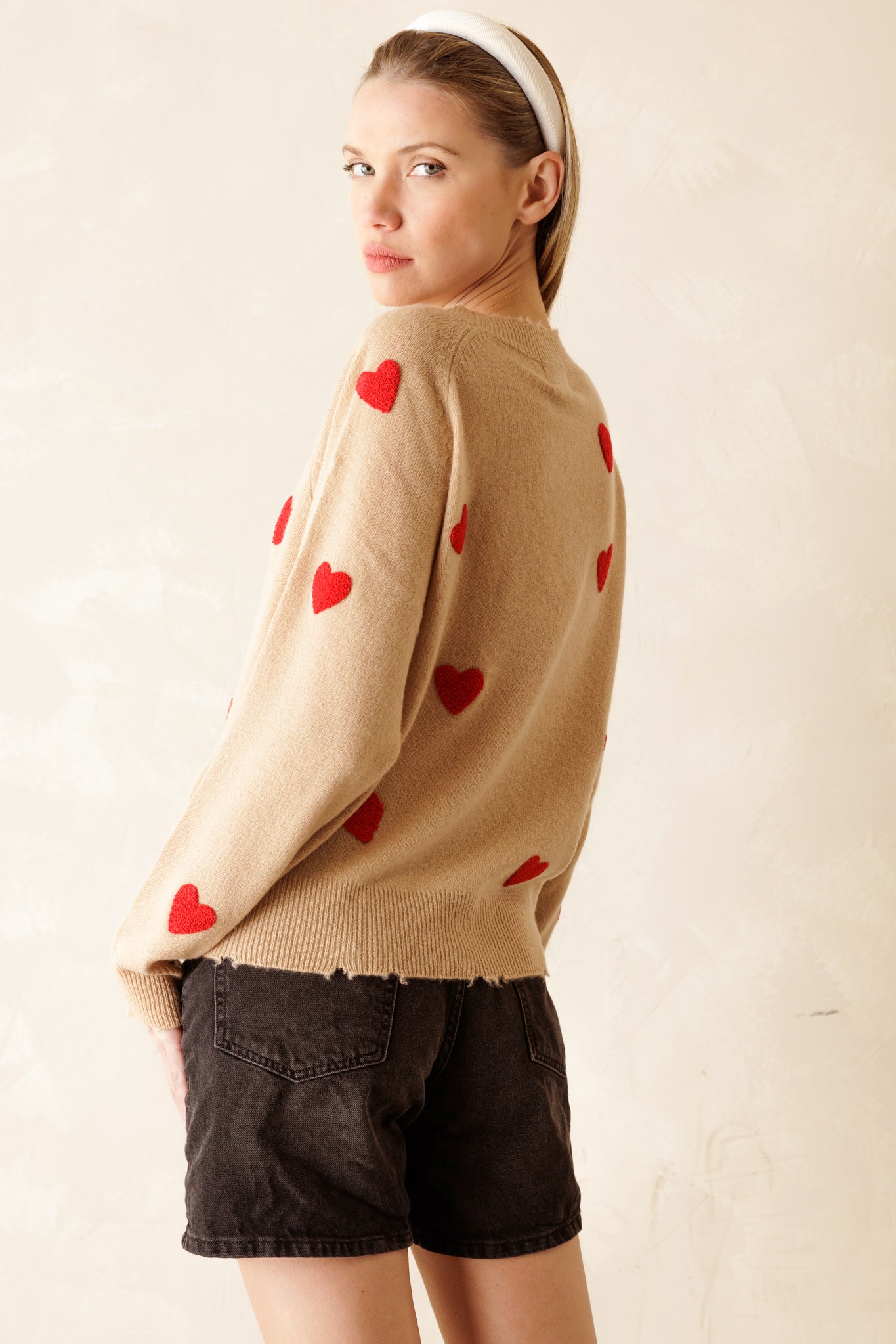 Carmen Women's Cashmere Crew Neck Sweater