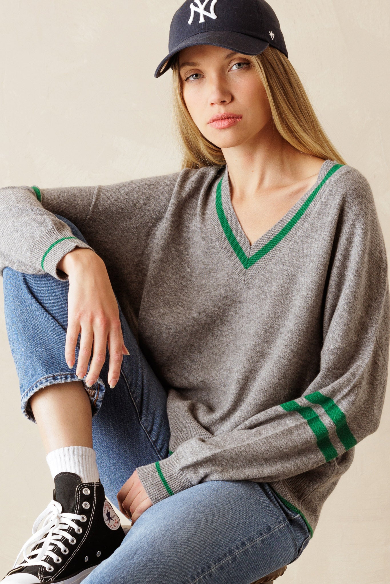 Debbie Vasity Women's V Neck Cashmere Pullover