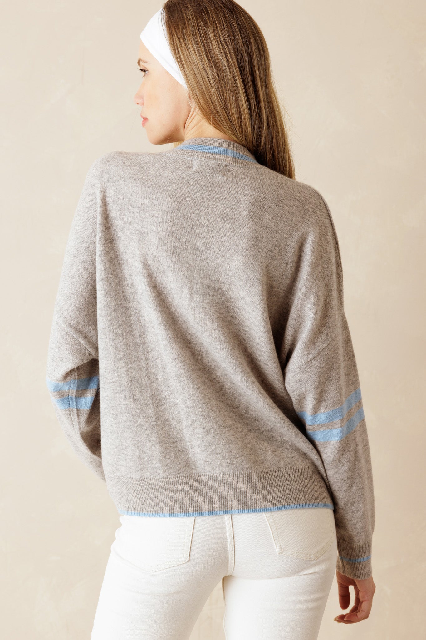 Debbie Vasity V Neck Cashmere Pullover