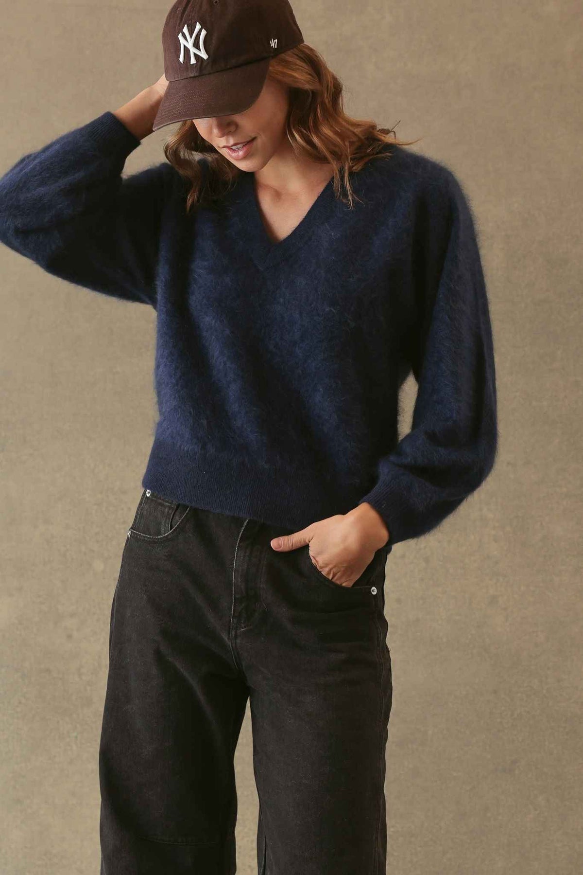 Sue Fuzzy Cashmere V Neck Pullover