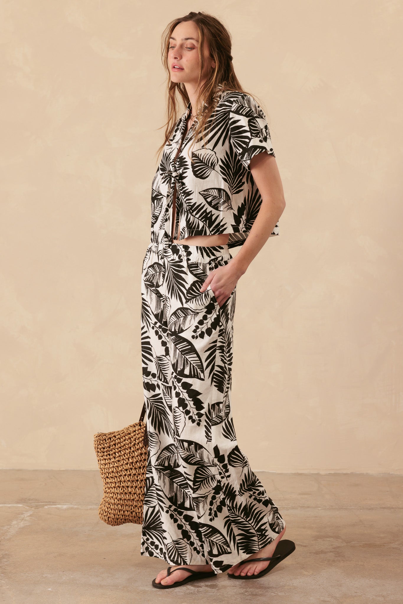 Melissa Palm Print Linen Blend Wideleg Pant