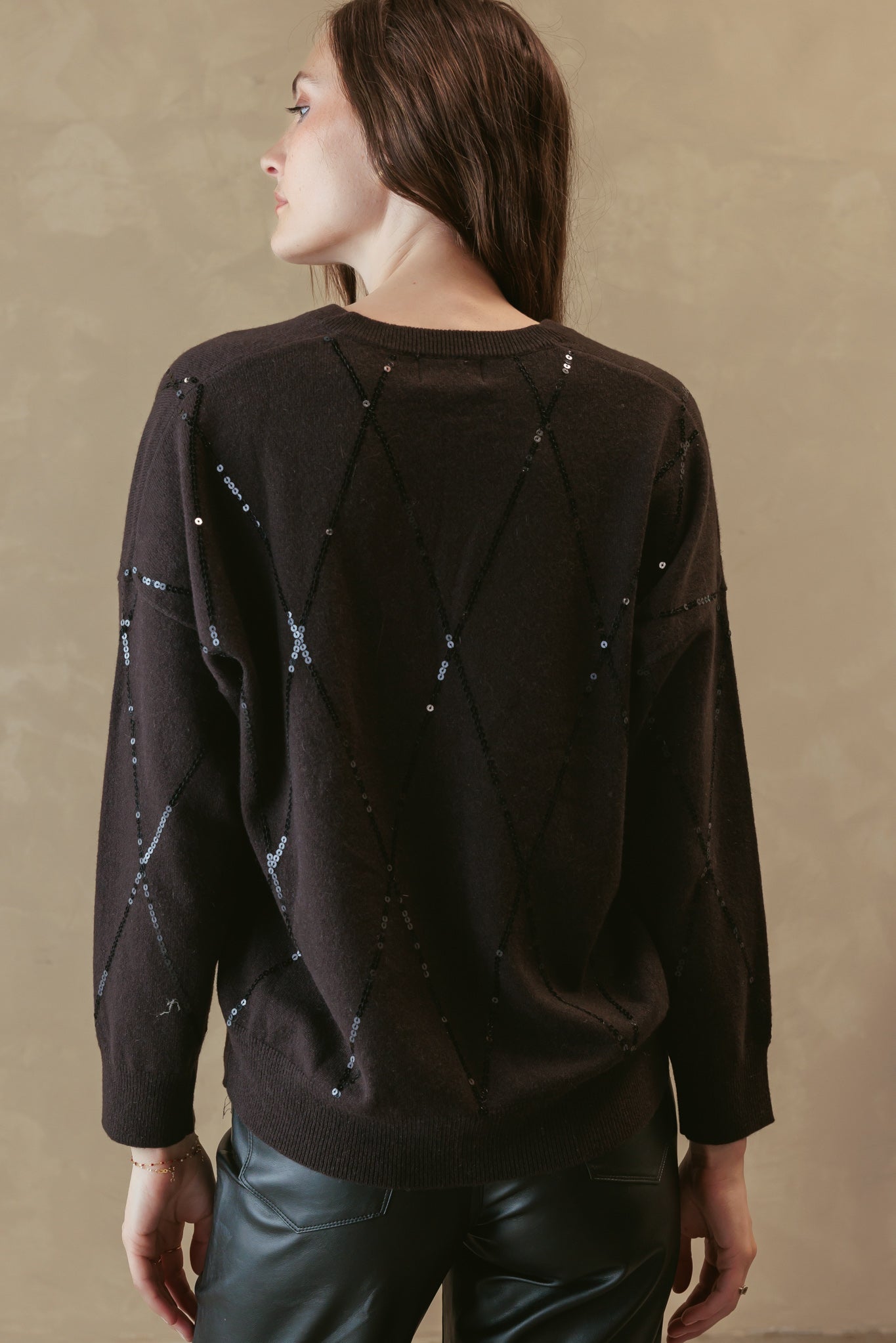 Gaillis V Neck Cashmere Pullover with Sequins