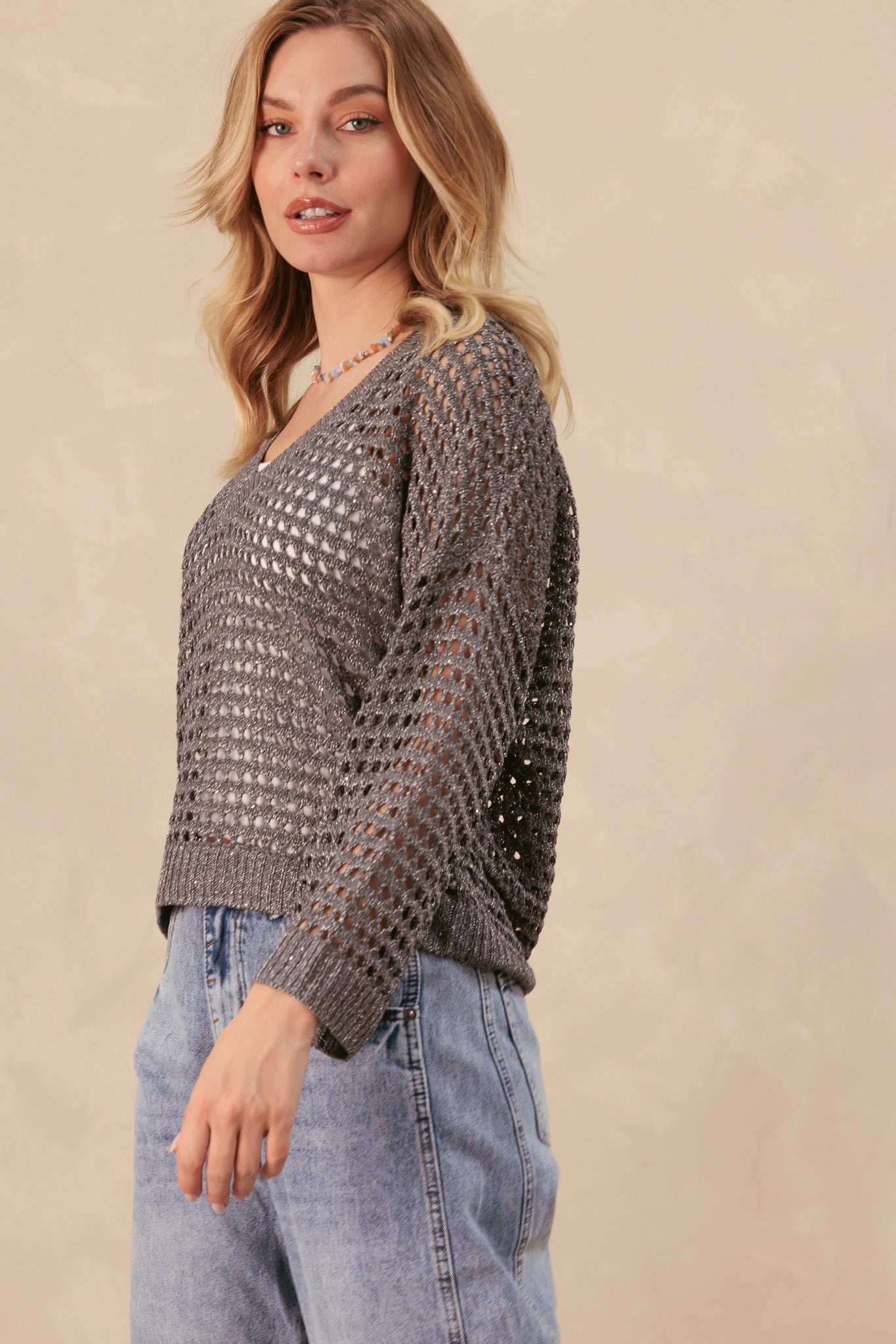 Elcy Sequin Open Stitch V Neck Knit Top
