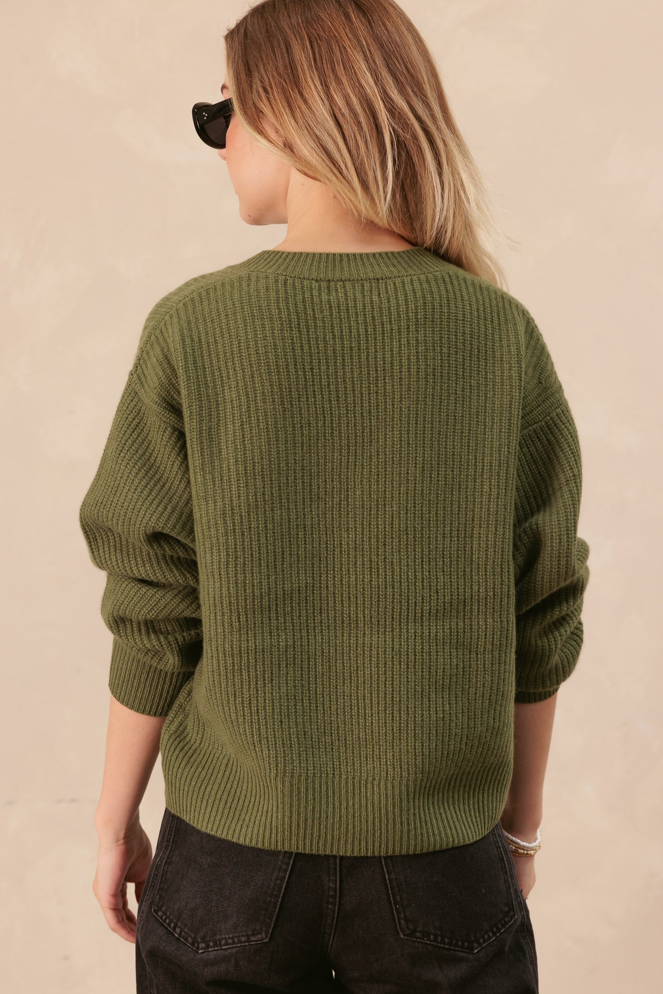 Kylie Ribbed Cashmere V Neck