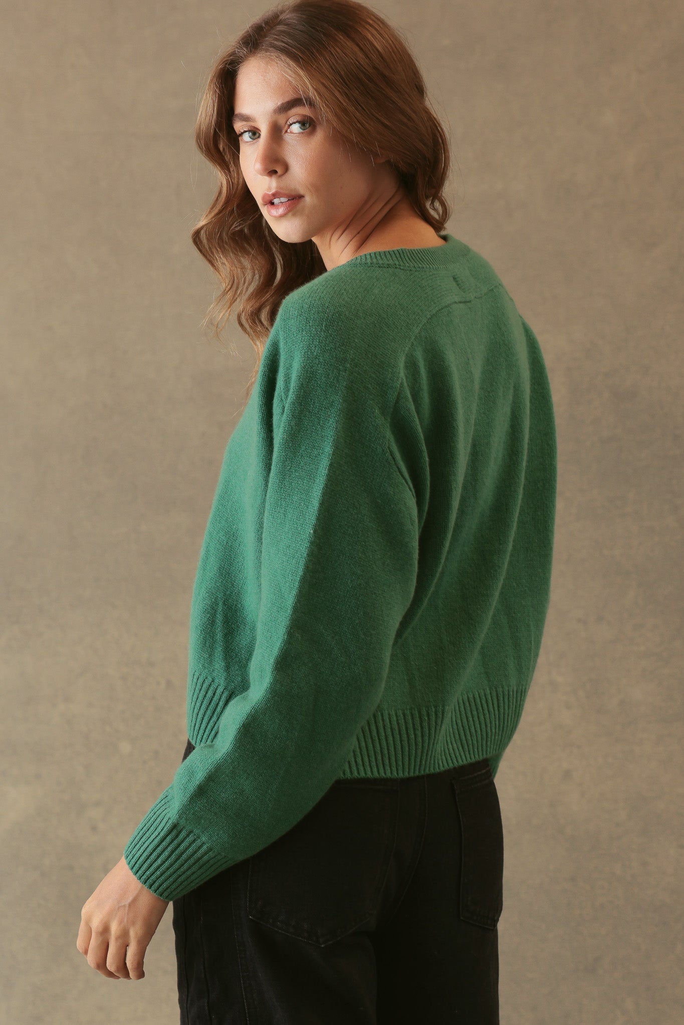 Crystal Women's Cashmere V Neck Pullover