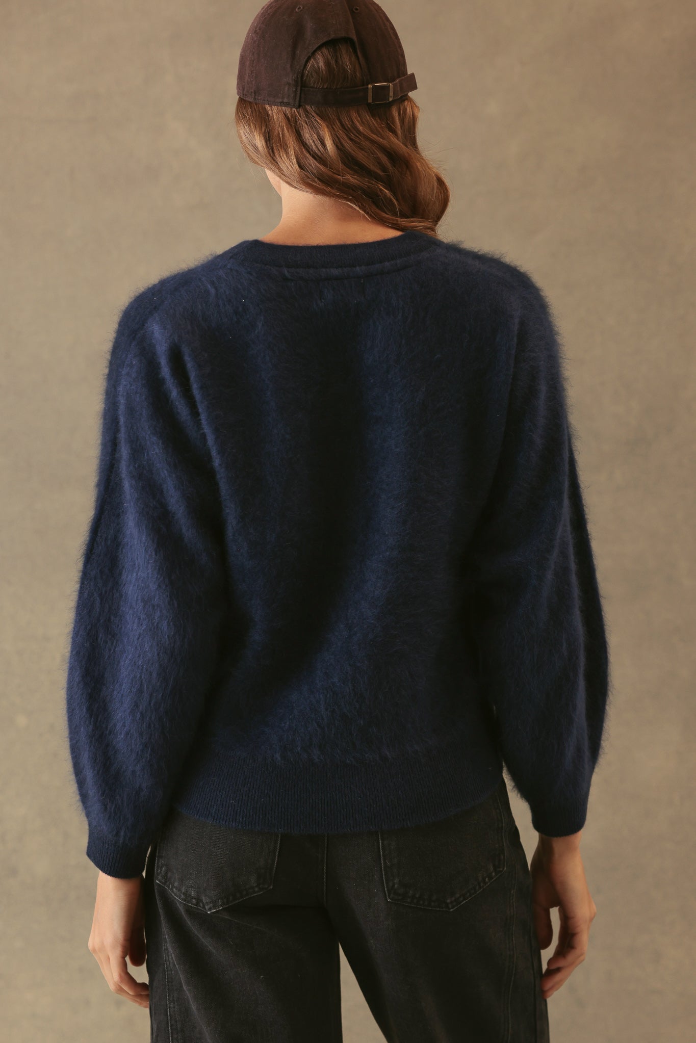 Sue Fuzzy Cashmere V Neck Pullover