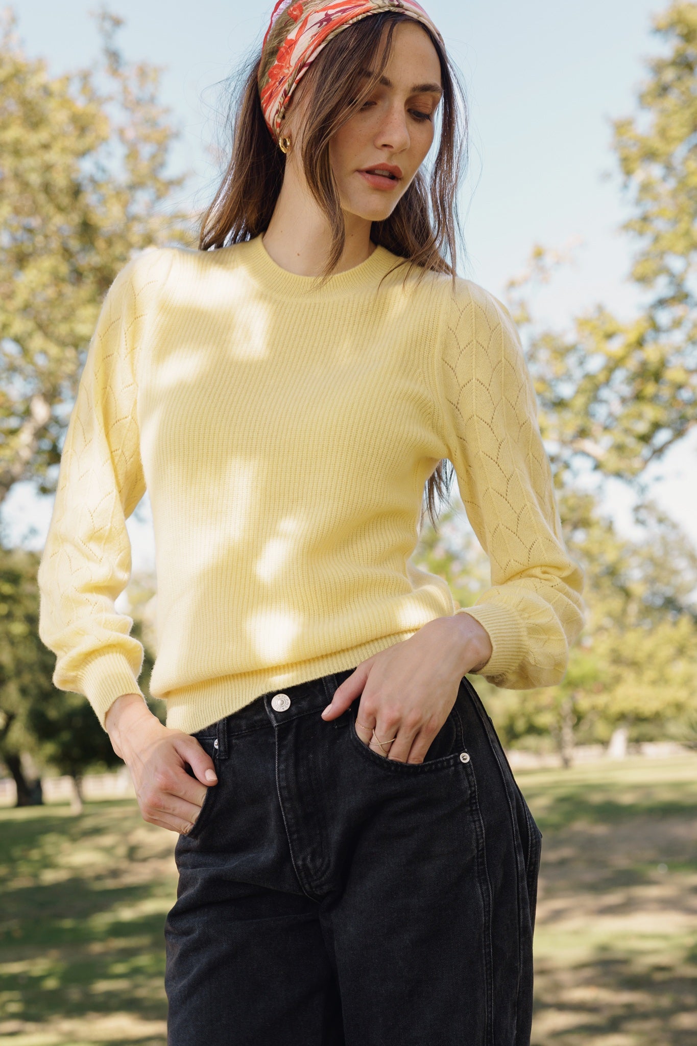 Hinnen Cashmere Crewneck with Pointelle on Sleeves