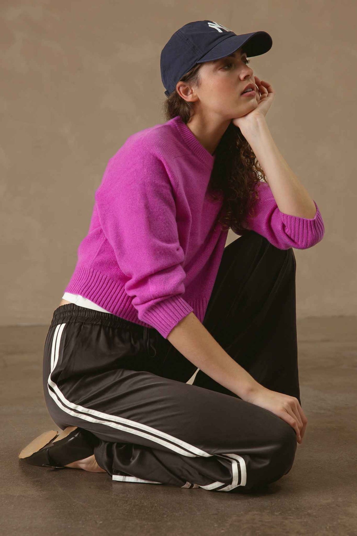 Alyson Cropped Cashmere Crewneck