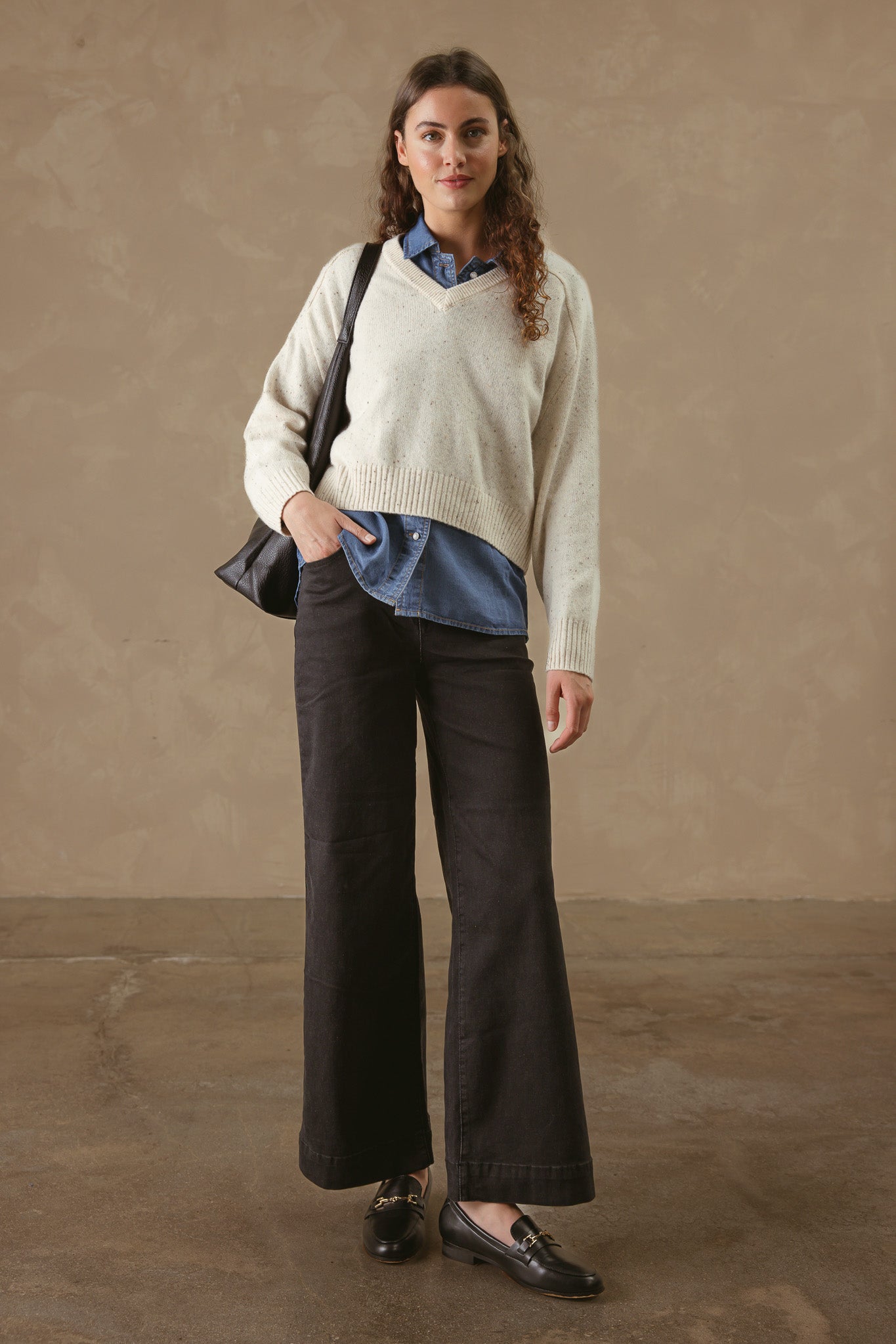 Crystal Women's Cashmere V Neck Pullover