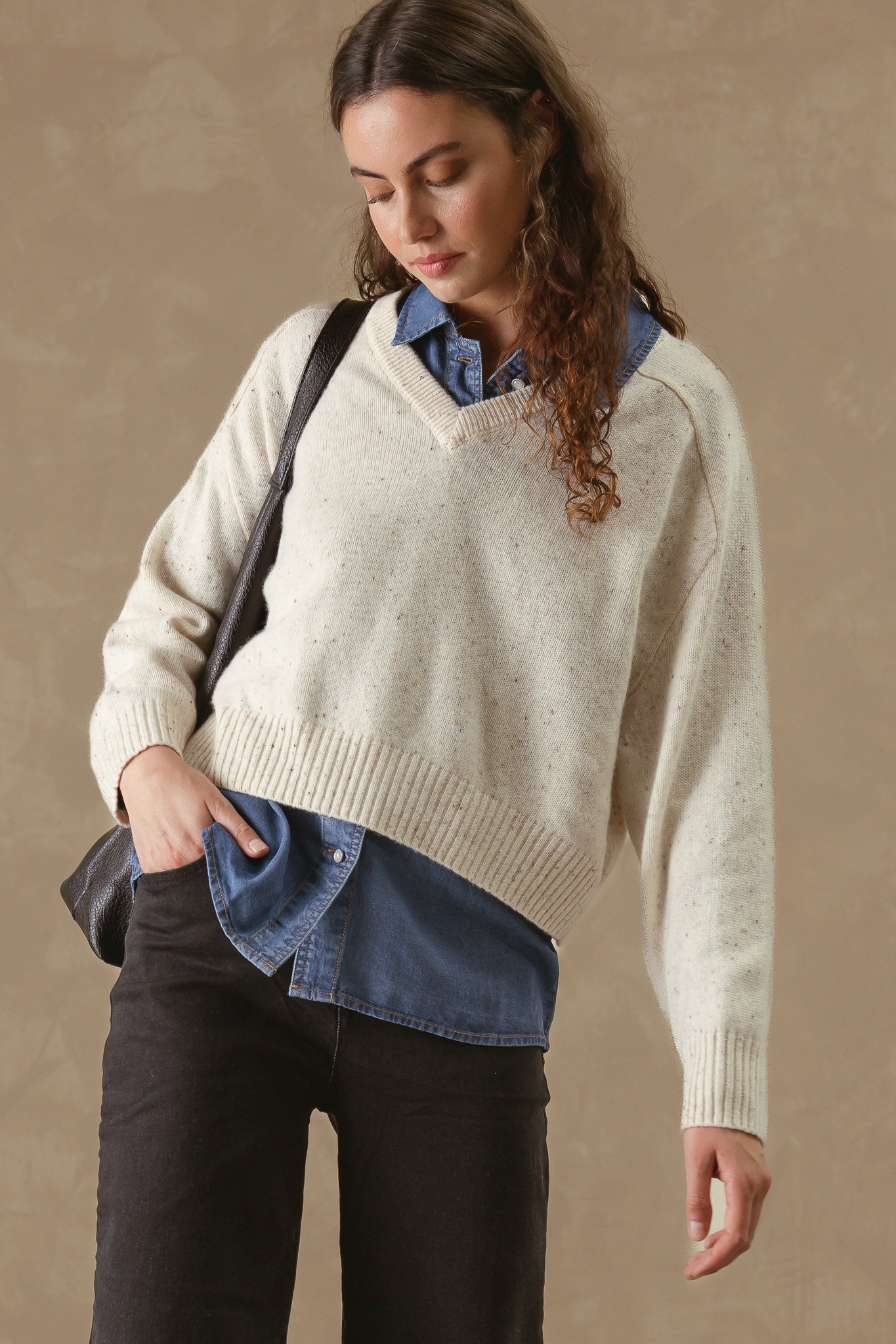 Crystal Women's Cashmere V Neck Pullover