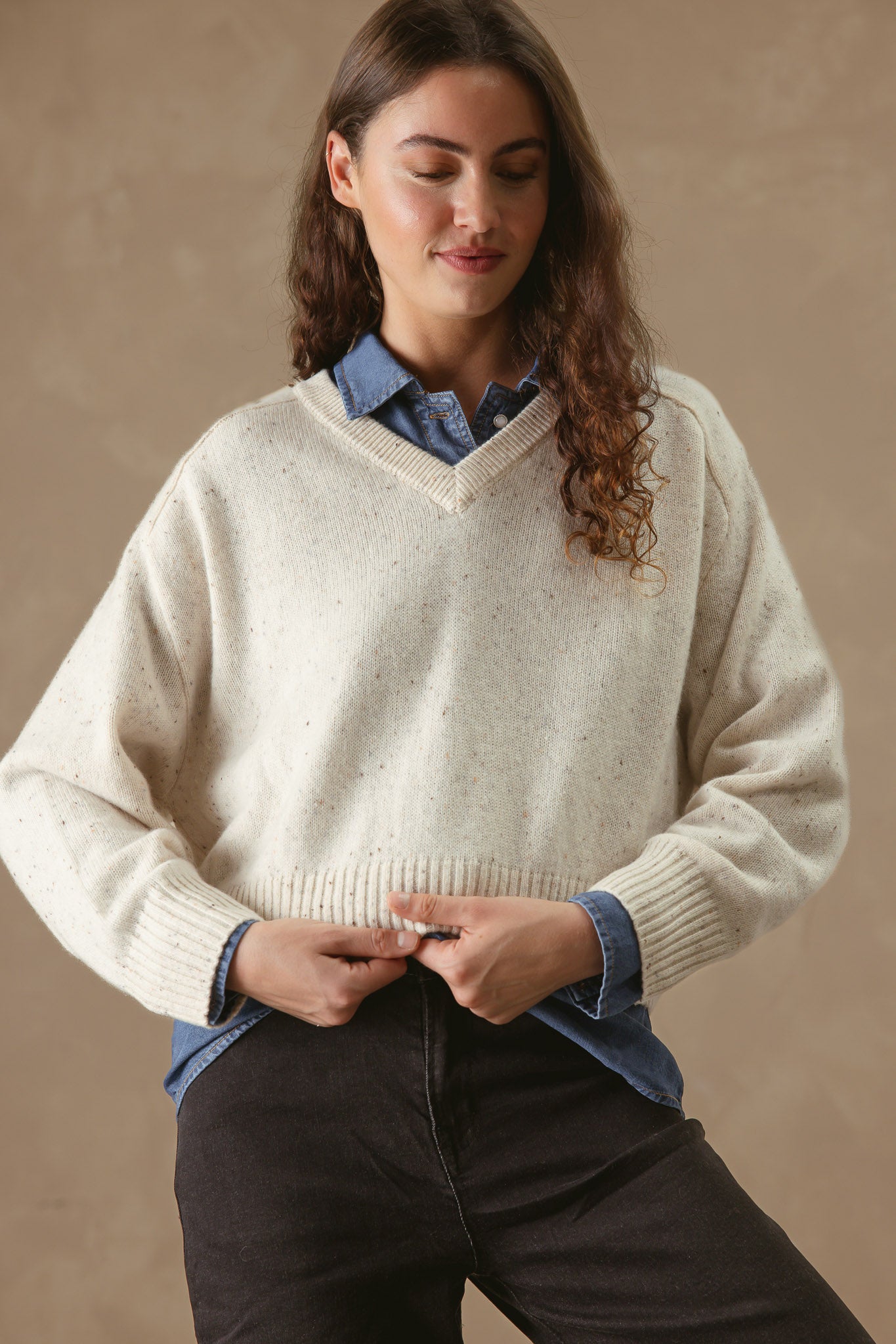 Crystal Women's Cashmere V Neck Pullover