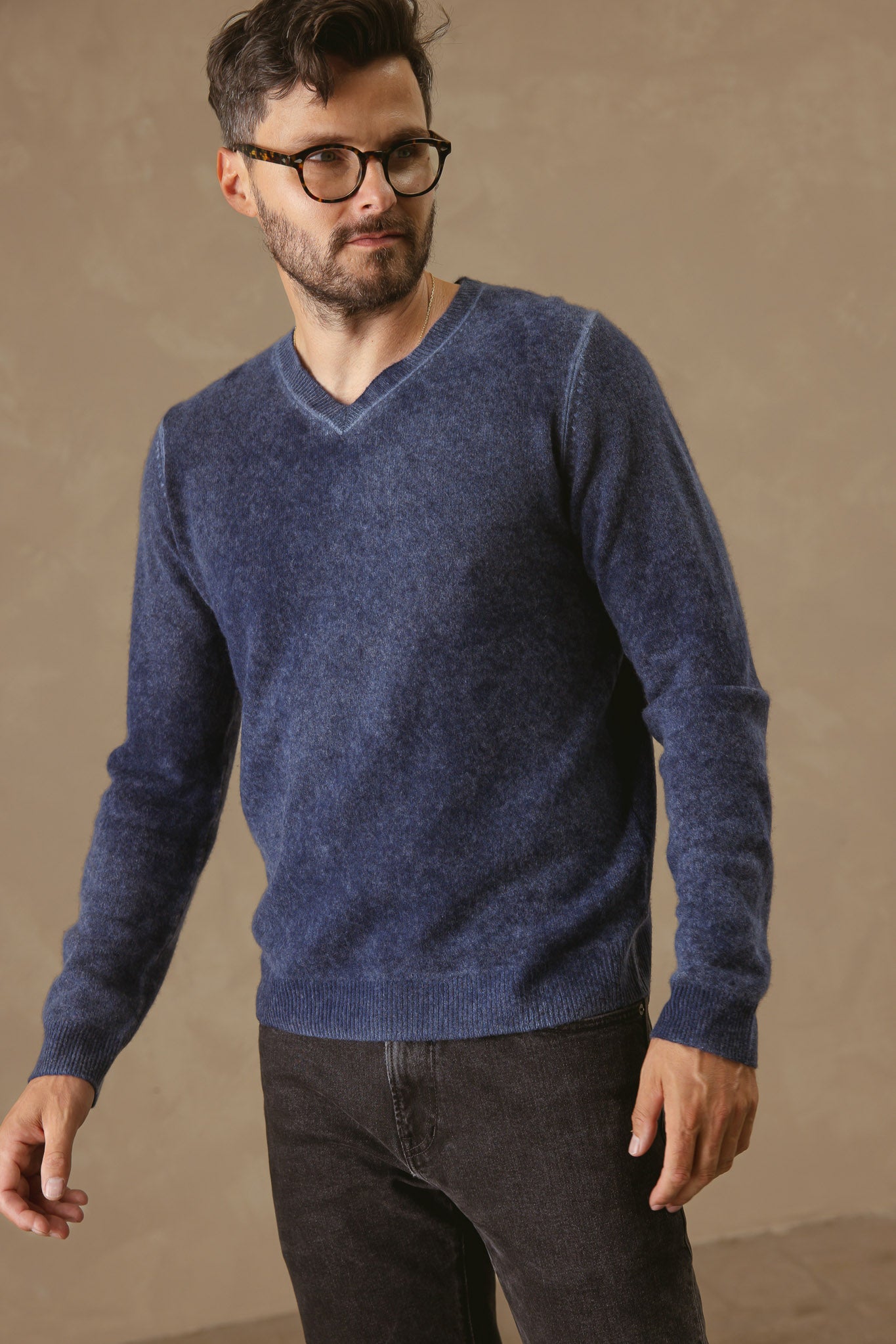 Rudolfo Men's Cashmere V Neck