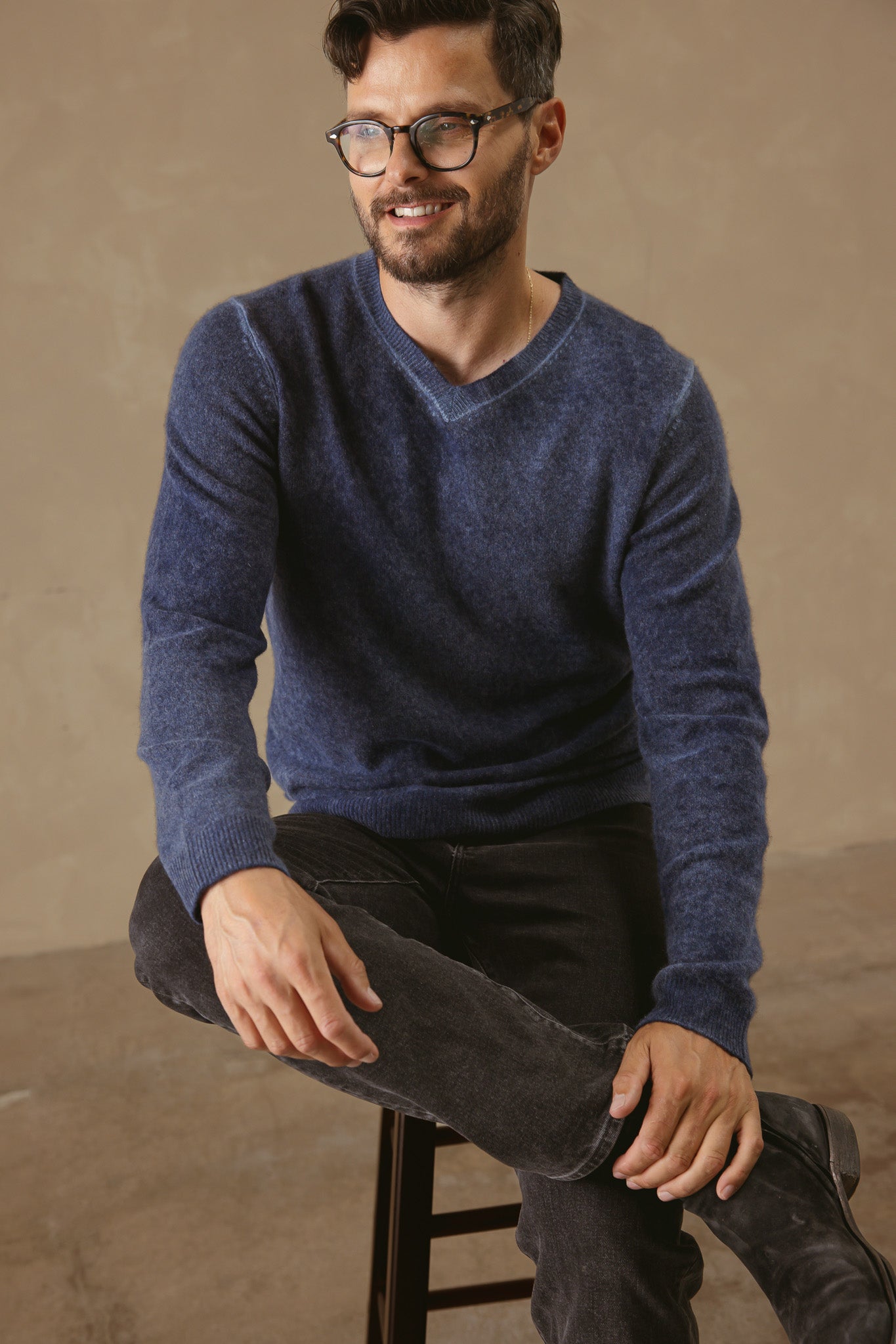 Rudolfo Men's Cashmere V Neck