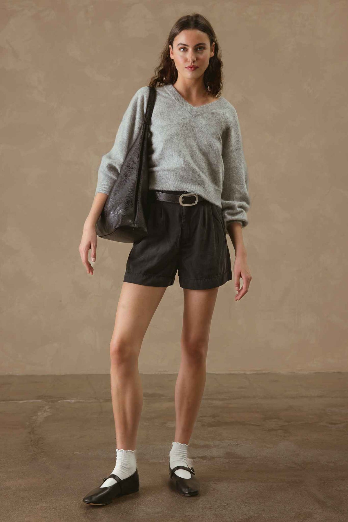 Sue Fuzzy Cashmere V Neck Pullover