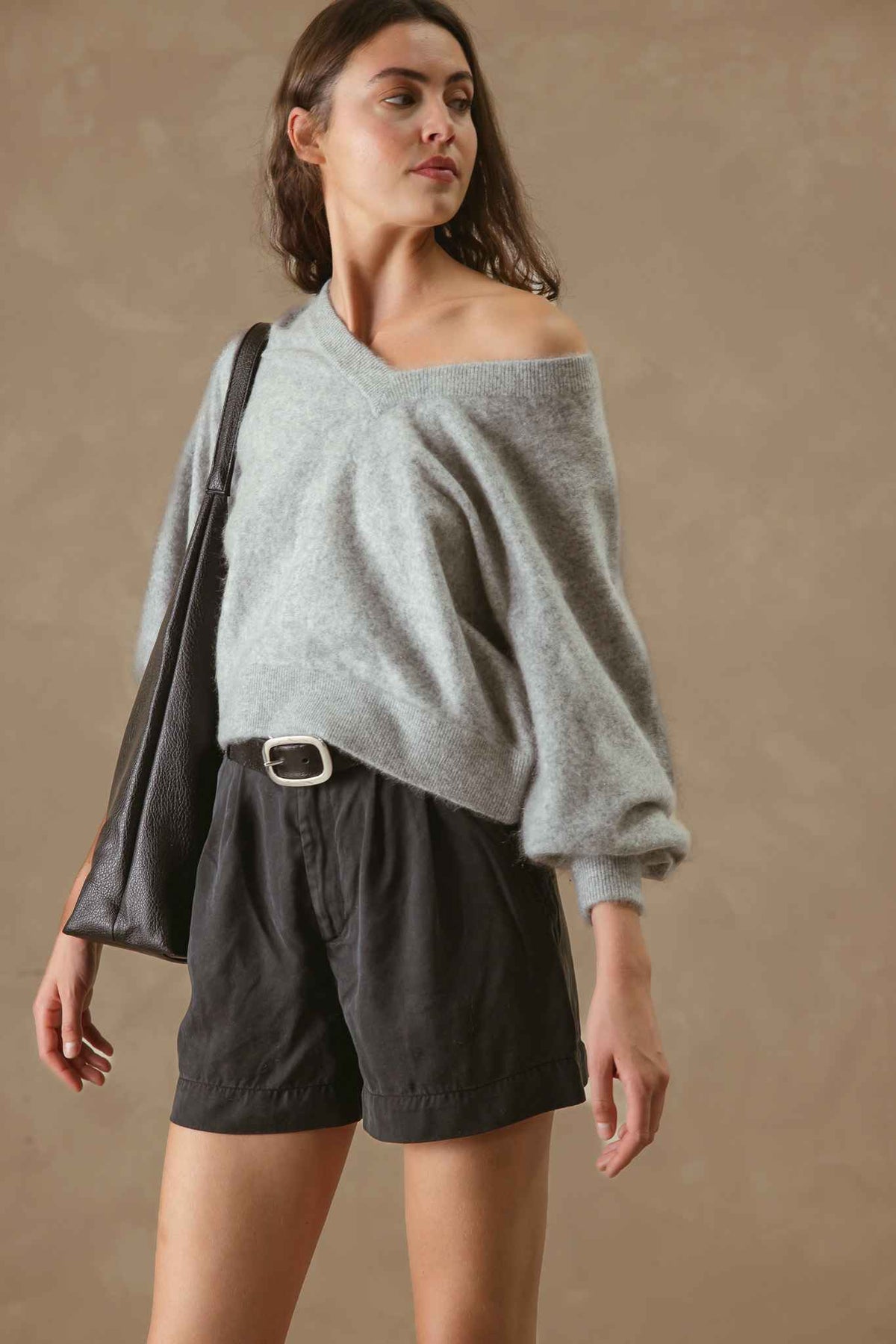 Sue Fuzzy Cashmere V Neck Pullover