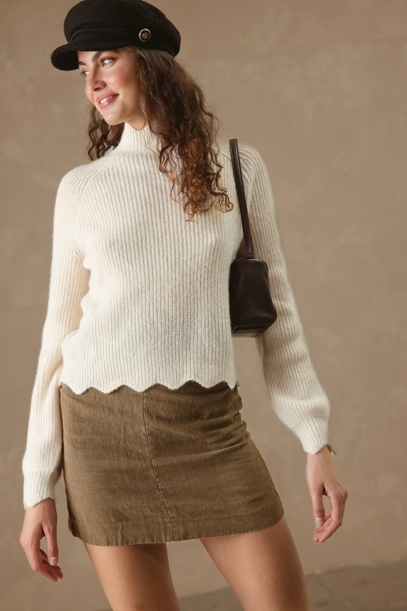 Talia Silk Cashmere Pullover with Scallop Edge Trim