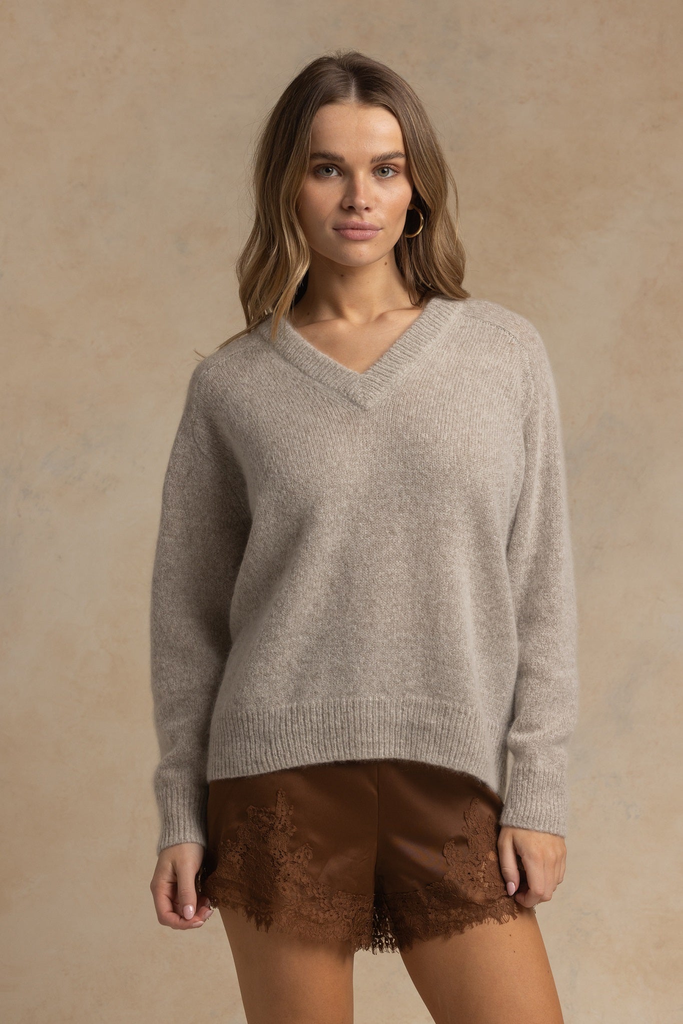 Chris Oversized Cashmere V Neck