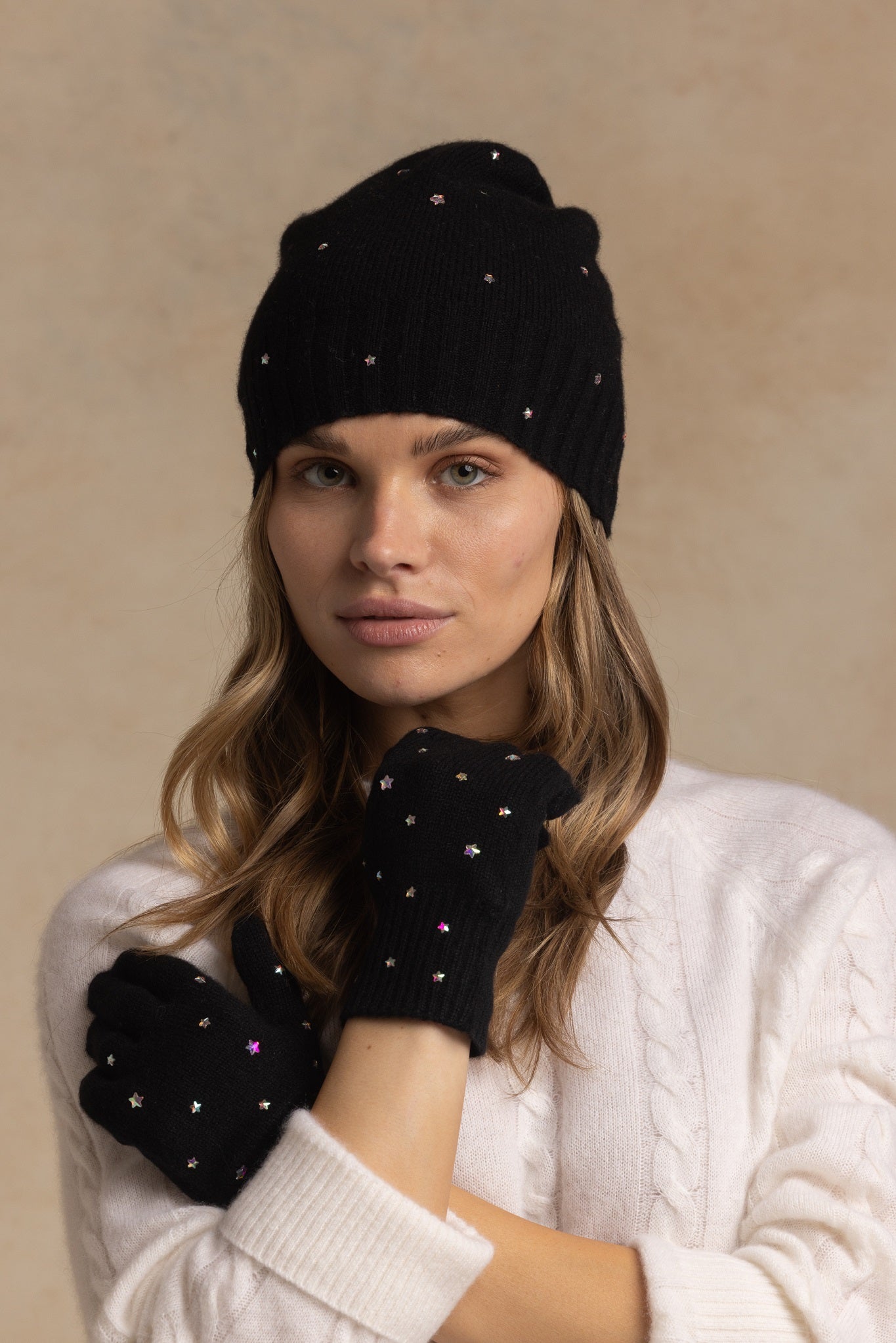 Ella Cashmere Gloves with Star Rhinestones