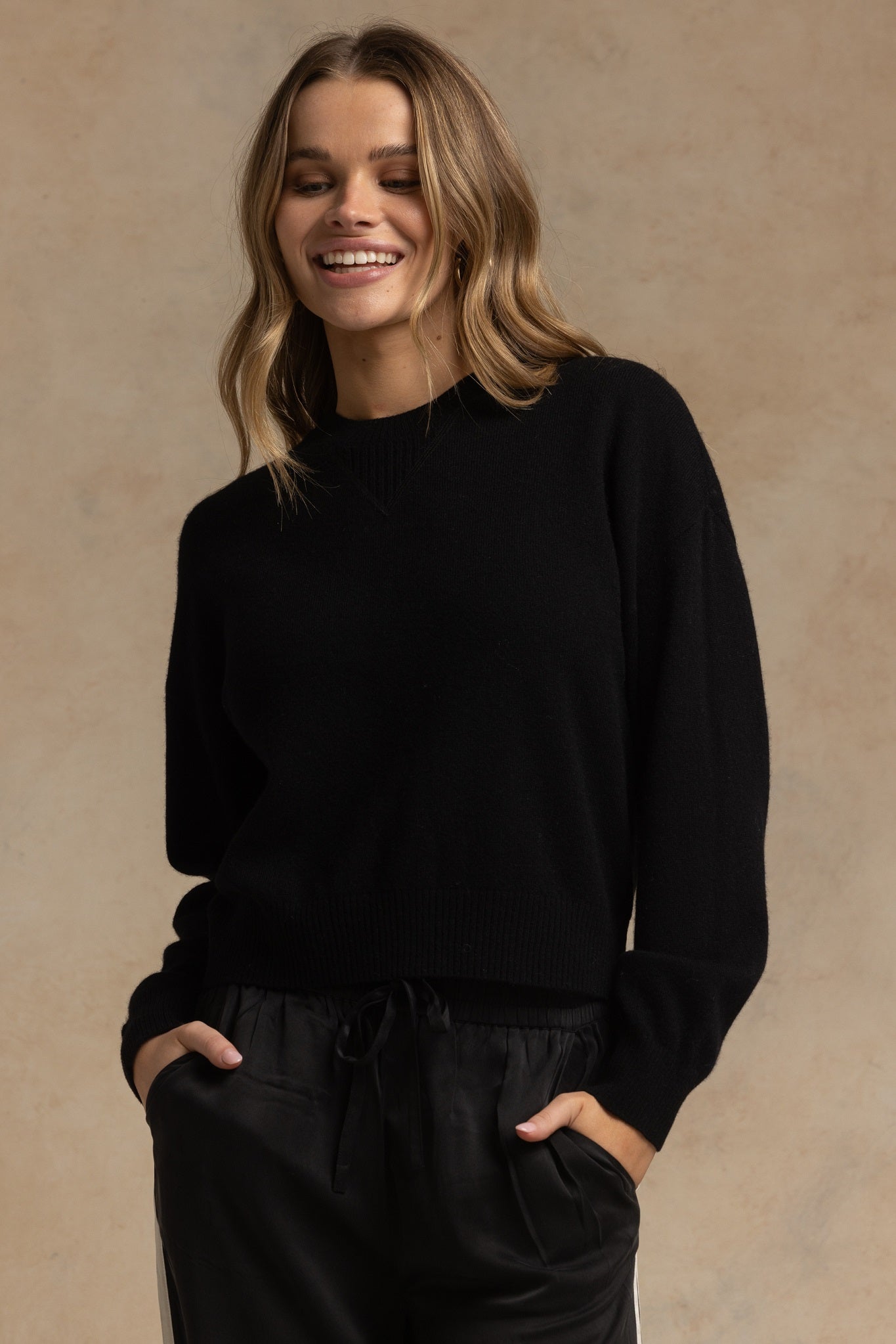Misia Cashmere Cropped Crew