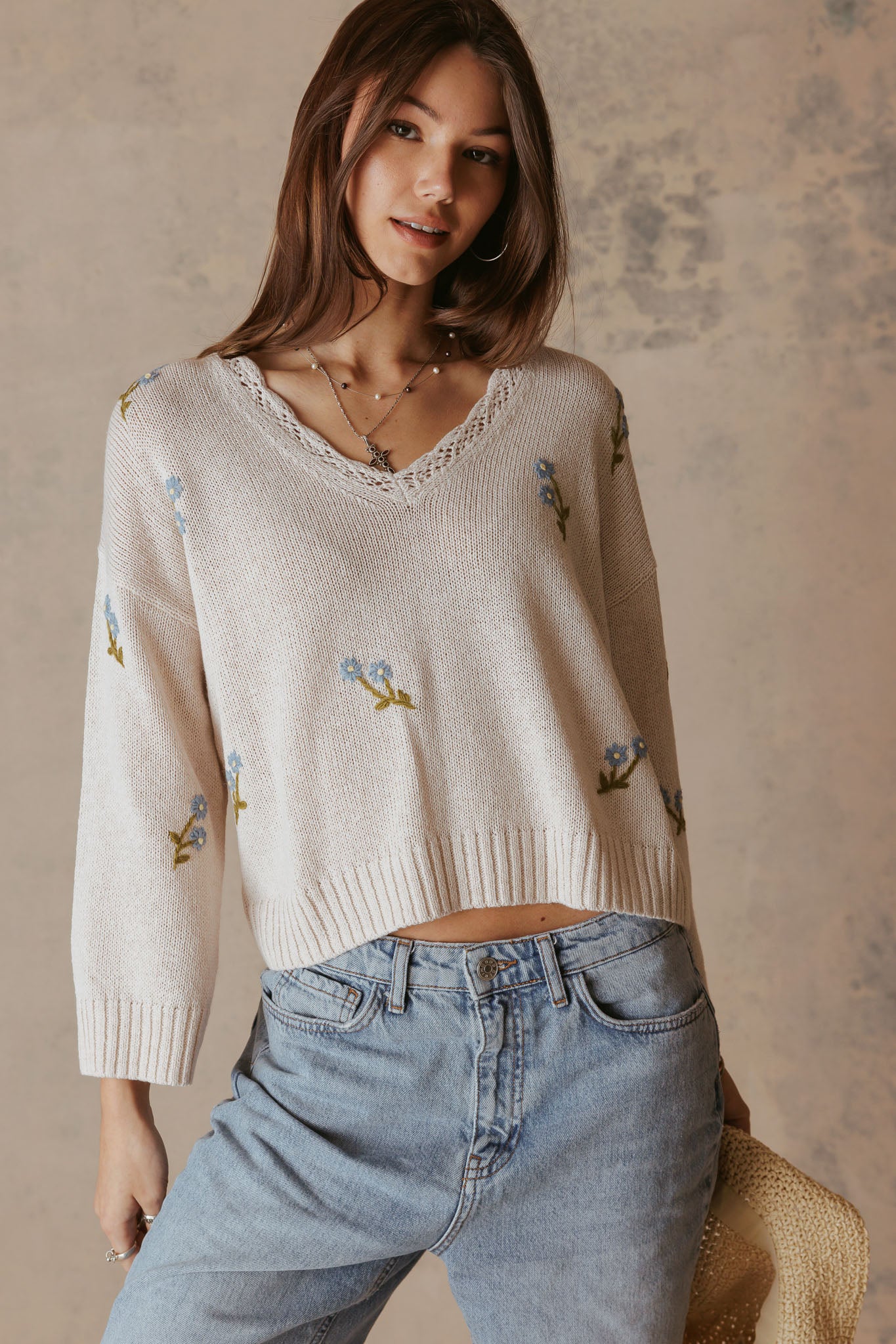 Gelina Linen Blend V neck with Floral Embroidery