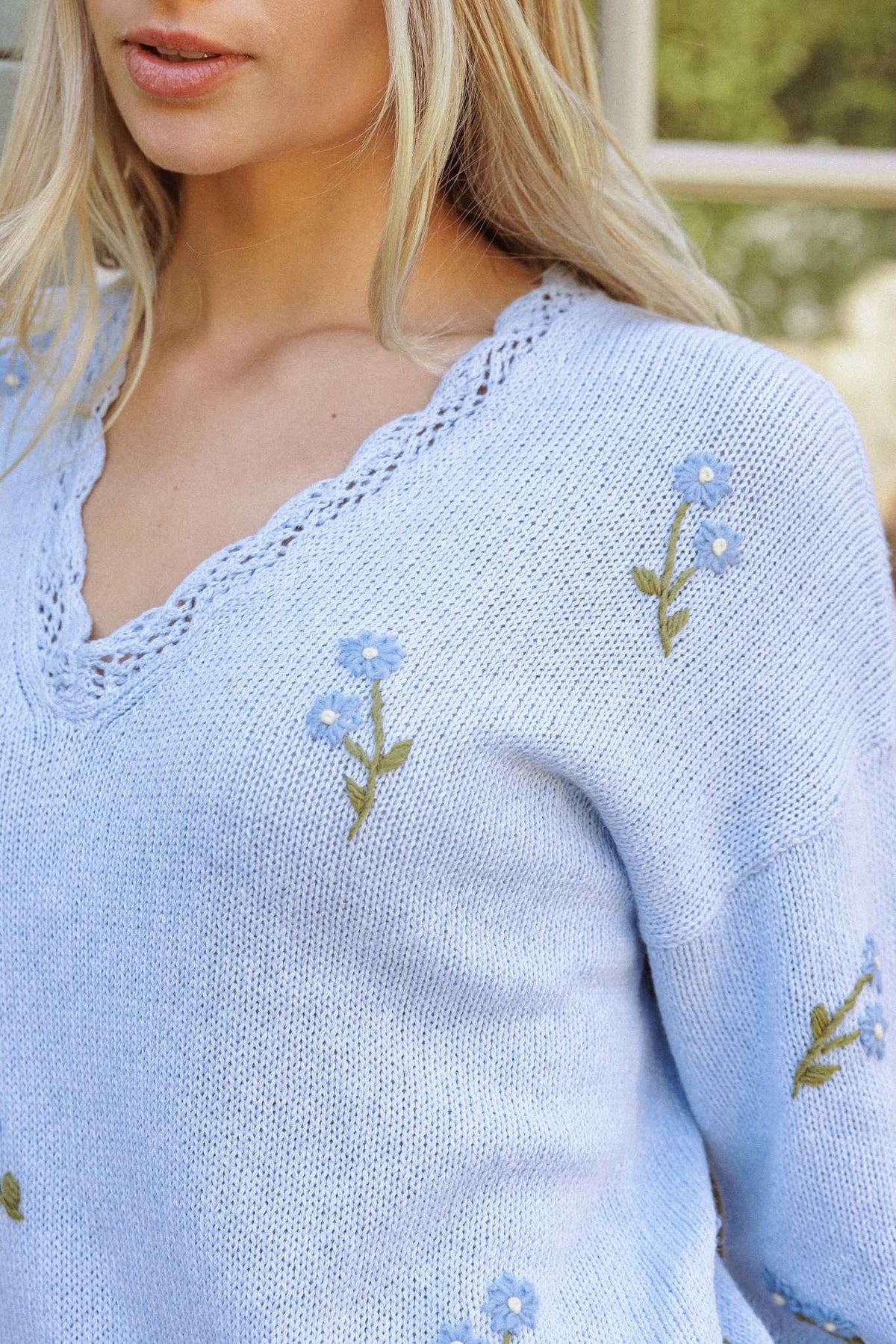 Gelina Linen Blend V neck with Floral Embroidery