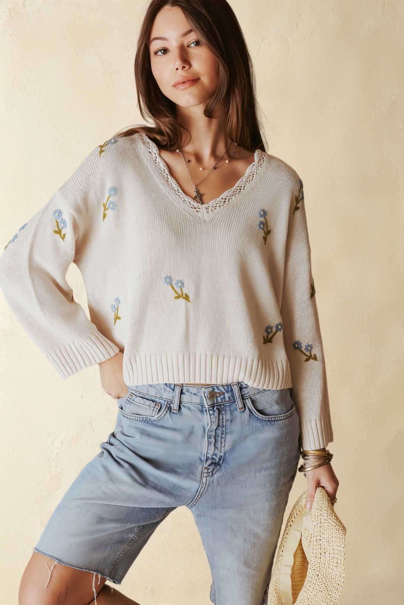 Gelina Linen Blend V neck with Floral Embroidery