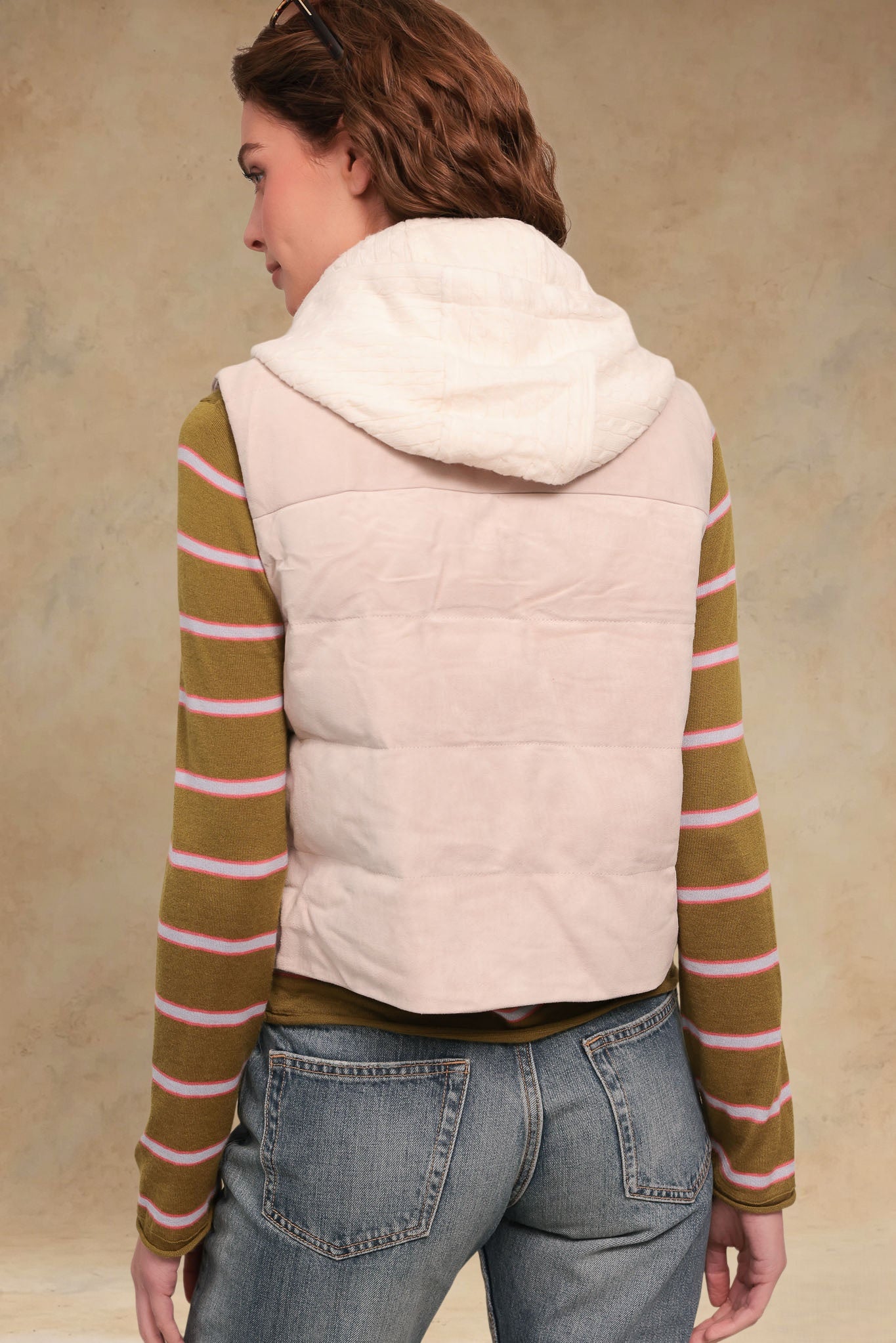 Belline Women's Suede Padded Vest With Detachable Hood