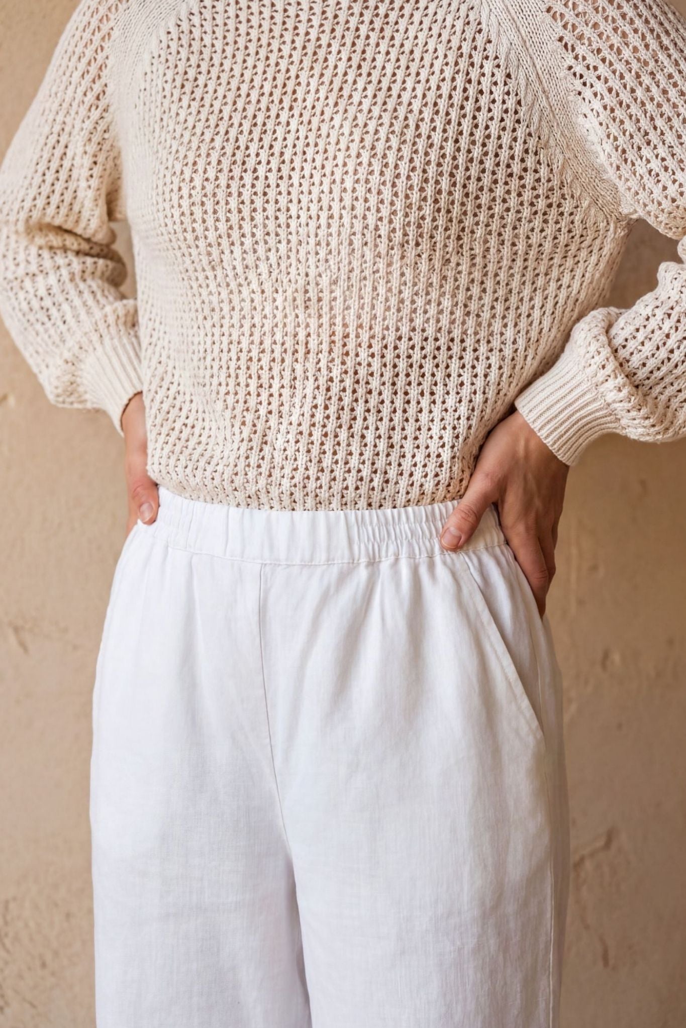 Irene Lightweight Linen Cropped Jogger