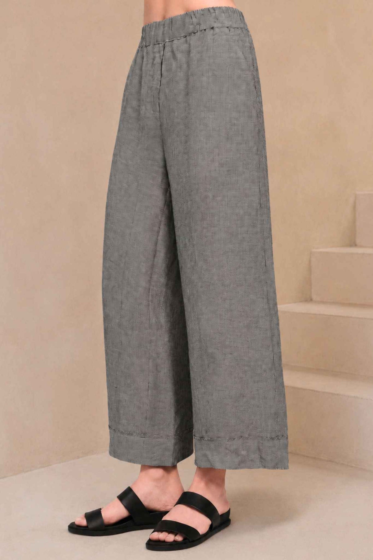 Alara Linen Wide Leg Cropped Pant