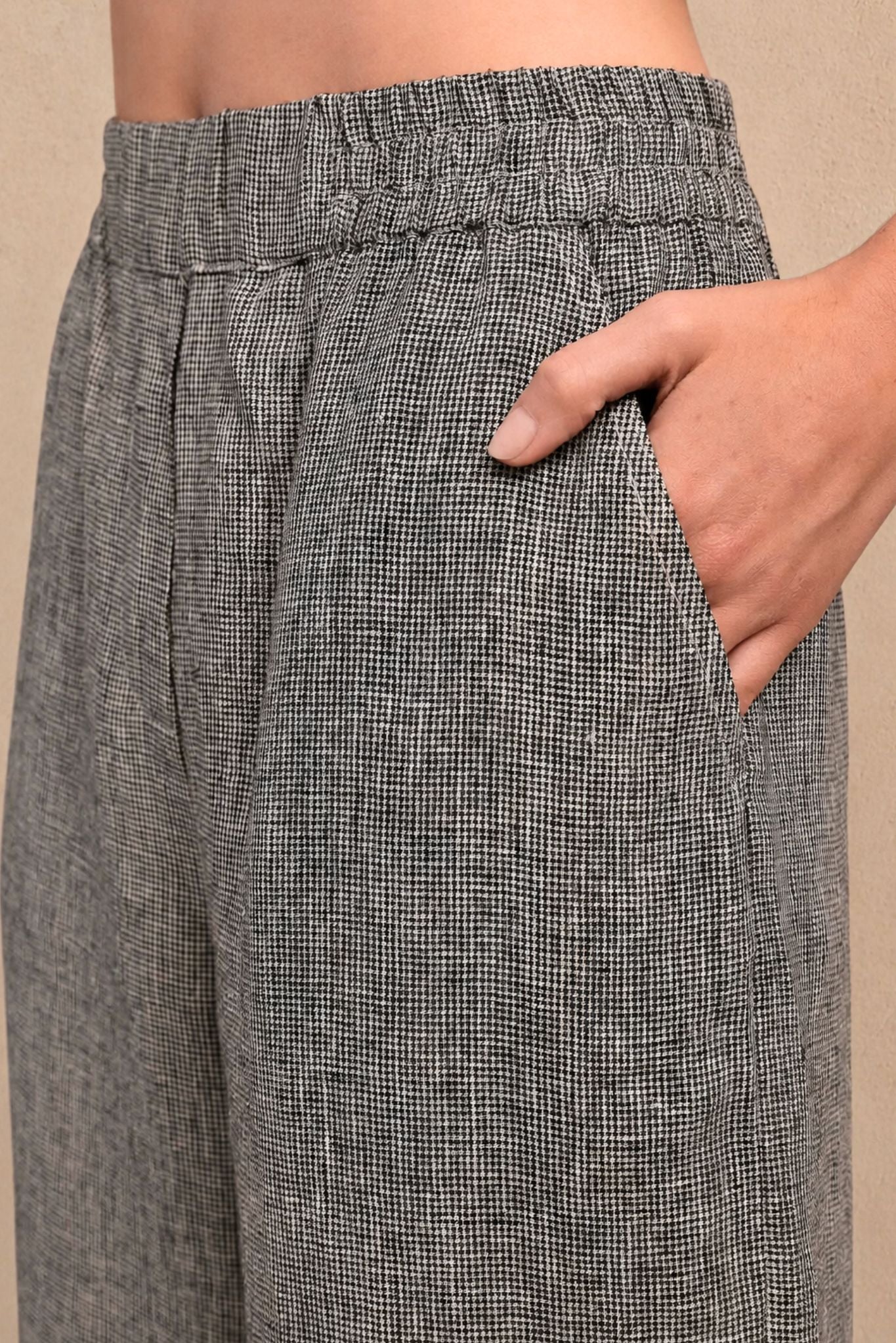 Alara Linen Wide Leg Cropped Pant