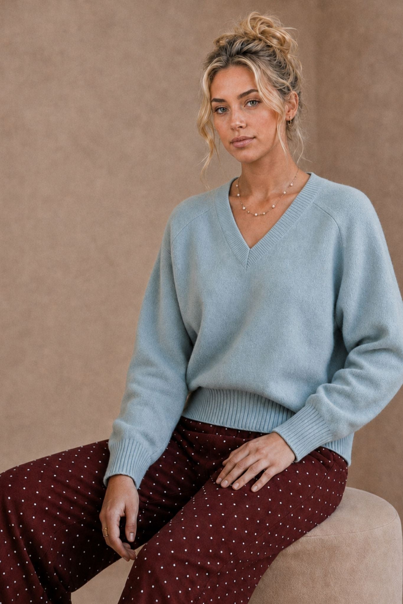 Crystal Women's Cashmere V Neck Pullover