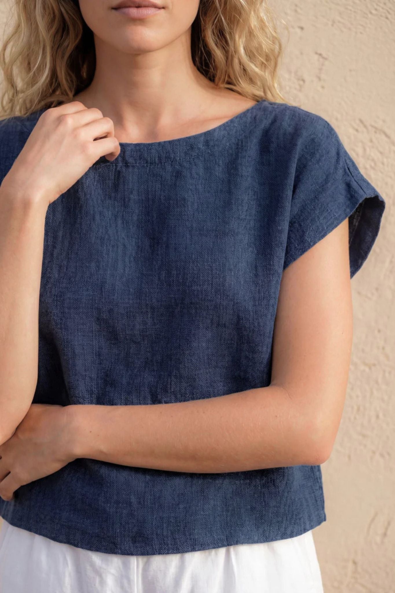 Serra Linen Boat Neck Cropped Top
