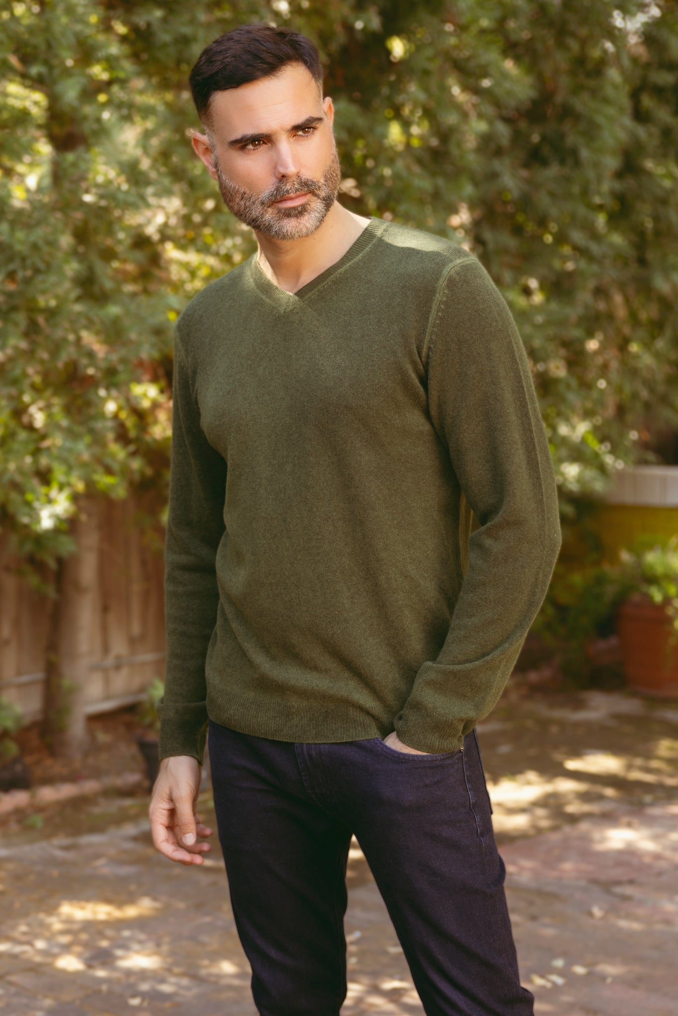 Rudolfo Men's Cashmere V Neck