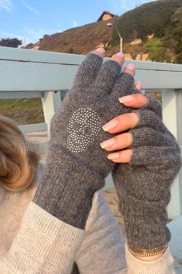 Studded Skull Cashmere Gloves