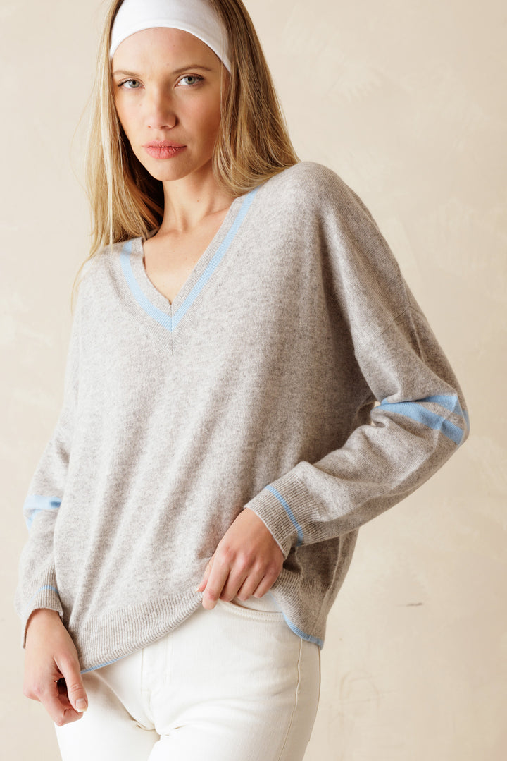 Debbie Vasity V Neck Cashmere Pullover 