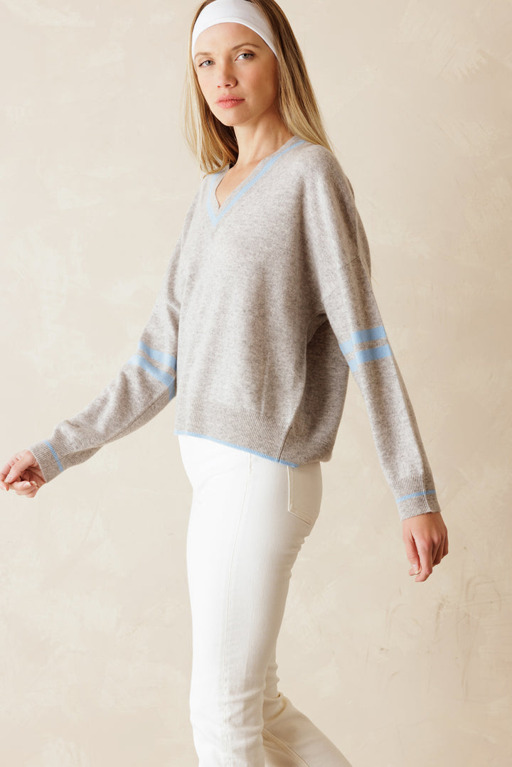 Debbie Vasity V Neck Cashmere Pullover 