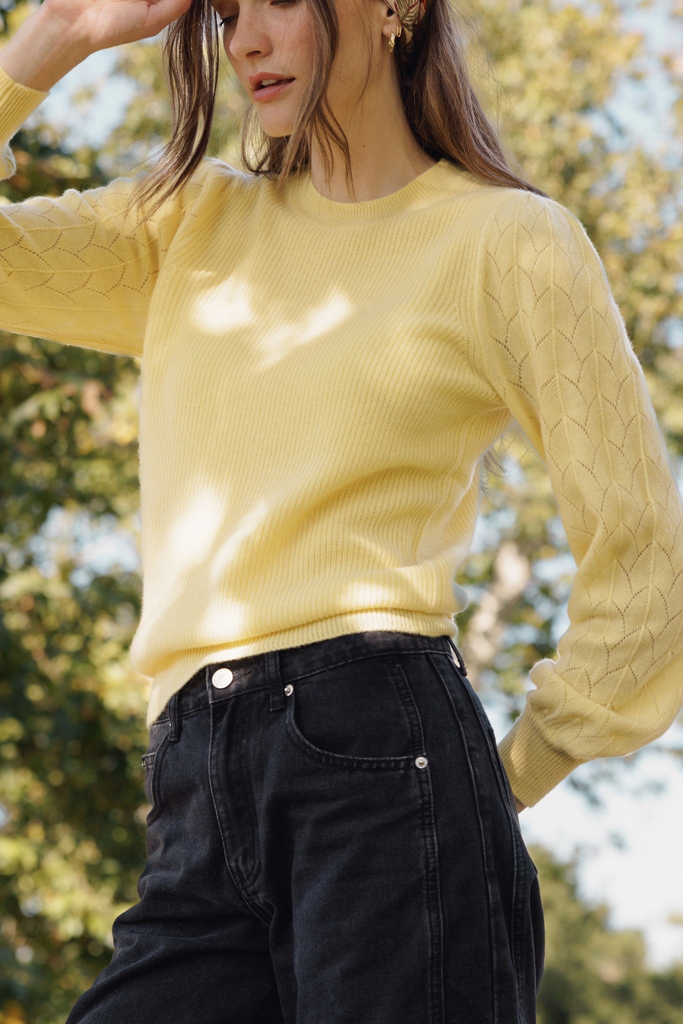 Hinnen Cashmere Crewneck with Pointelle on Sleeves