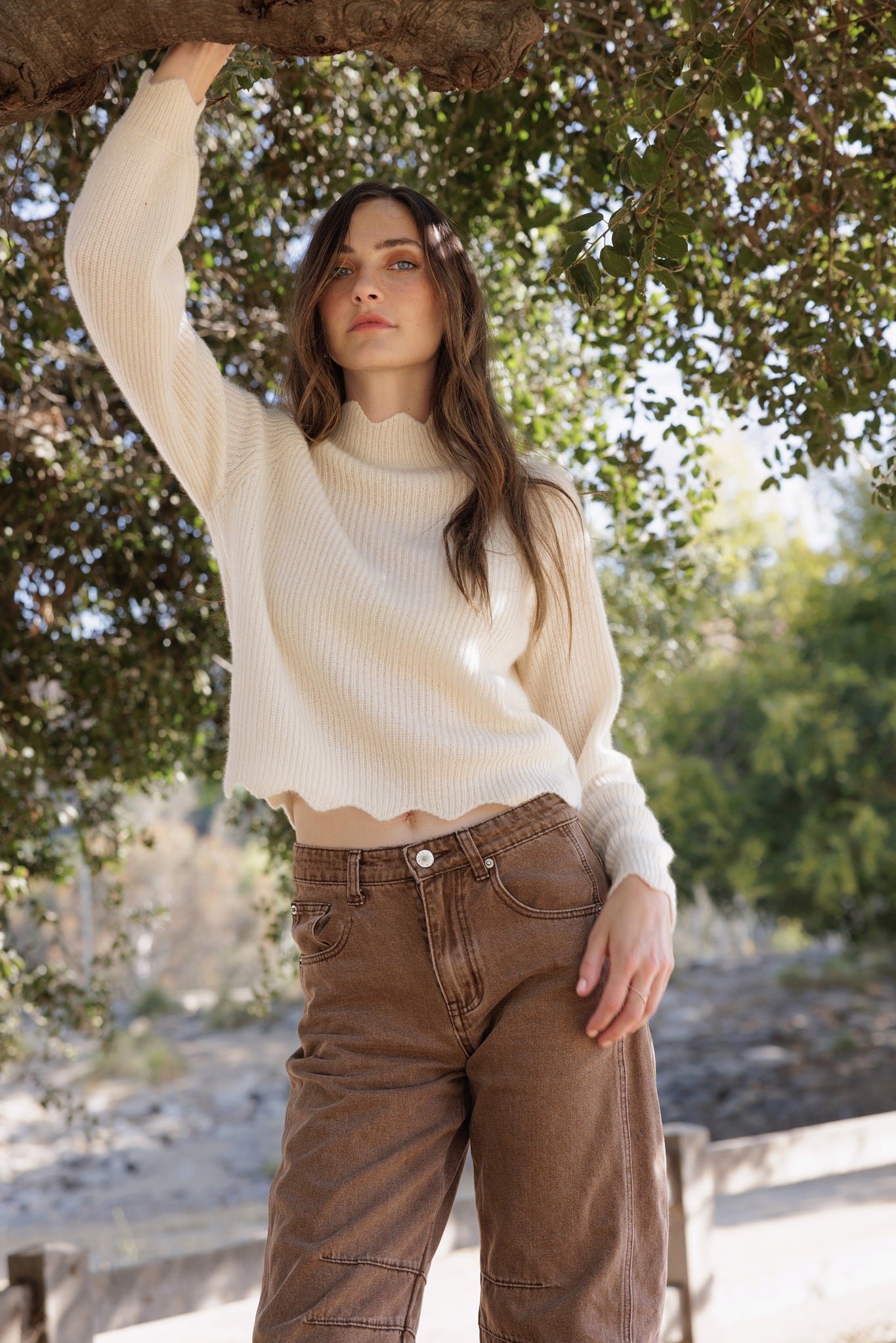 Talia Silk Cashmere Pullover with Scallop Edge Trim