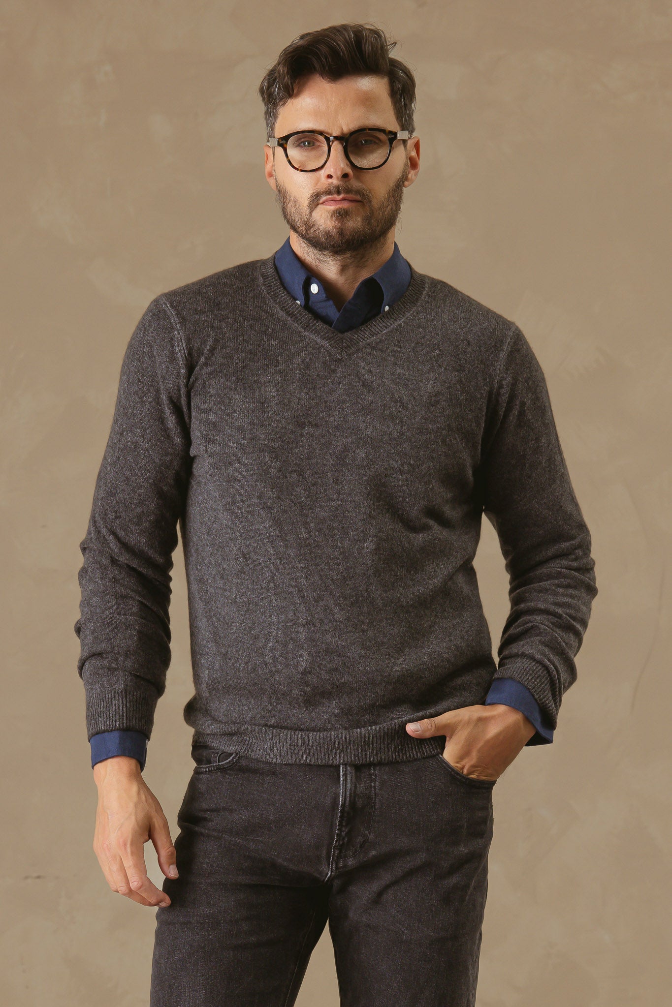 Rudolfo Men's Cashmere V Neck