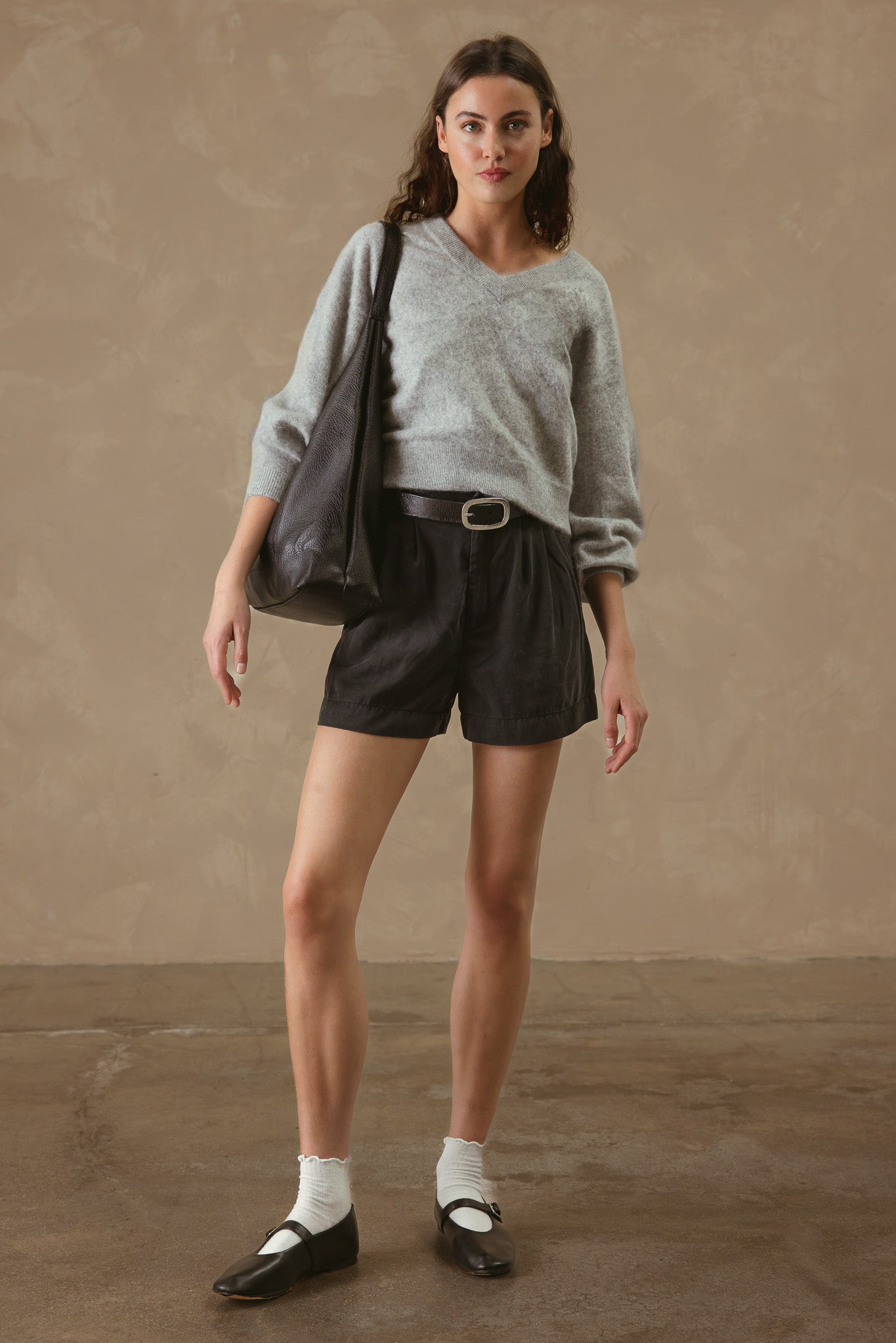 Sue Fuzzy Cashmere V Neck Pullover