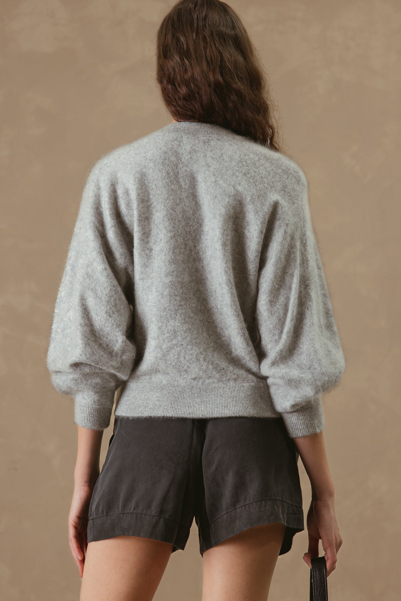 Sue Fuzzy Cashmere V Neck Pullover