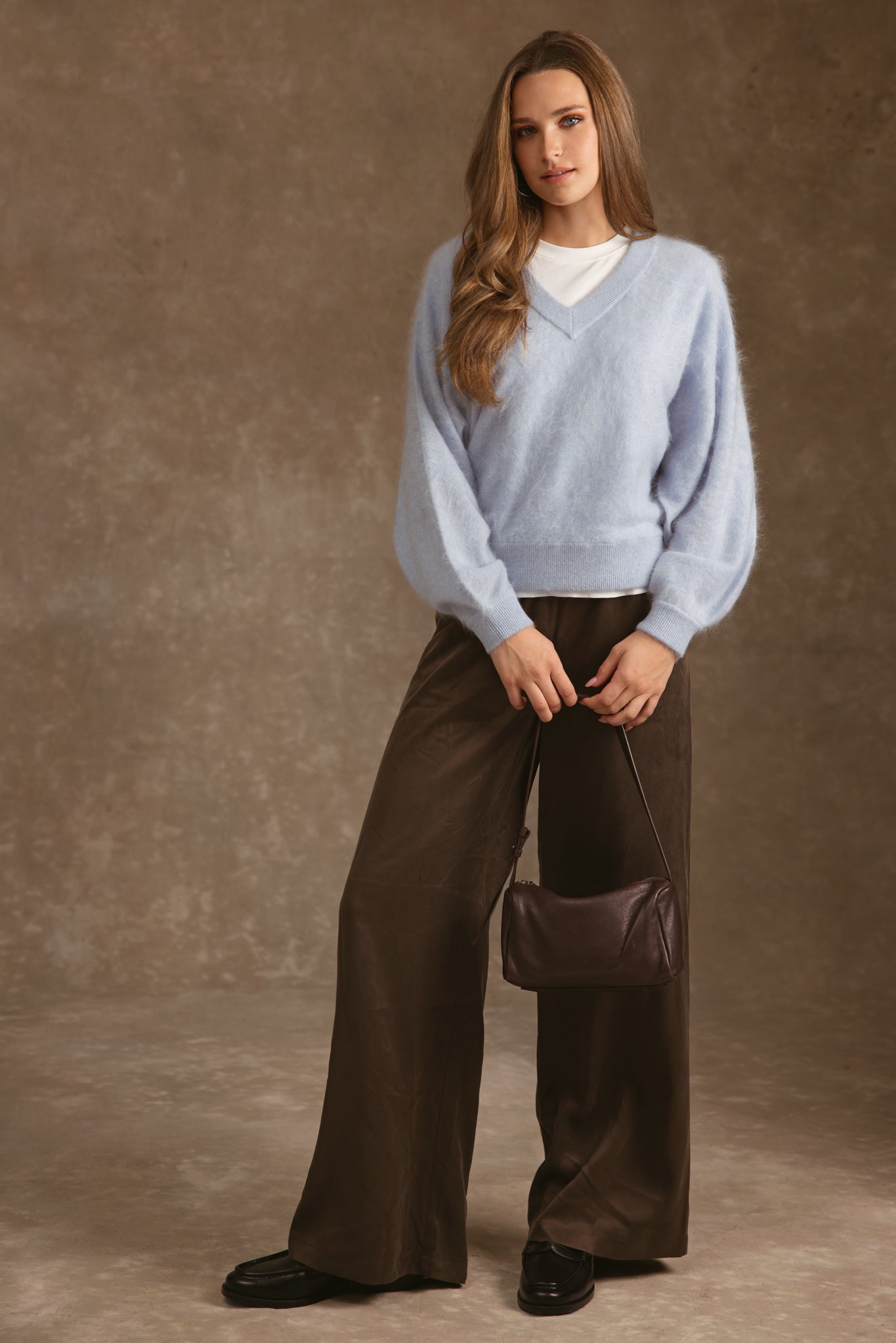 Sue Fuzzy Cashmere V Neck Pullover