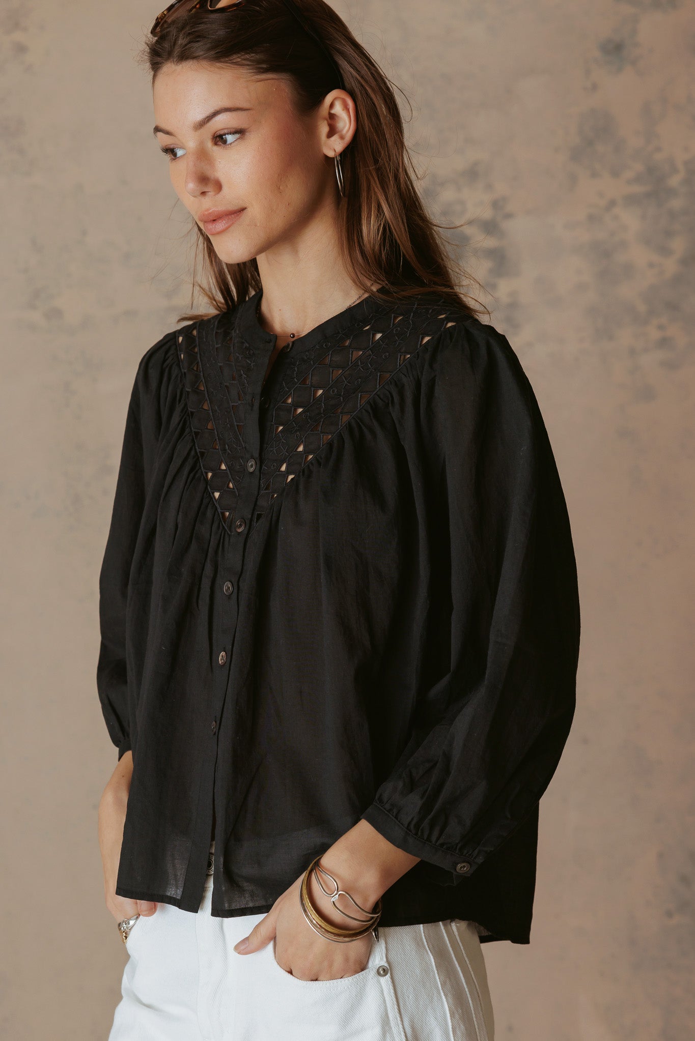 Alivia 3/4 Sleeve Embroidered Blouse