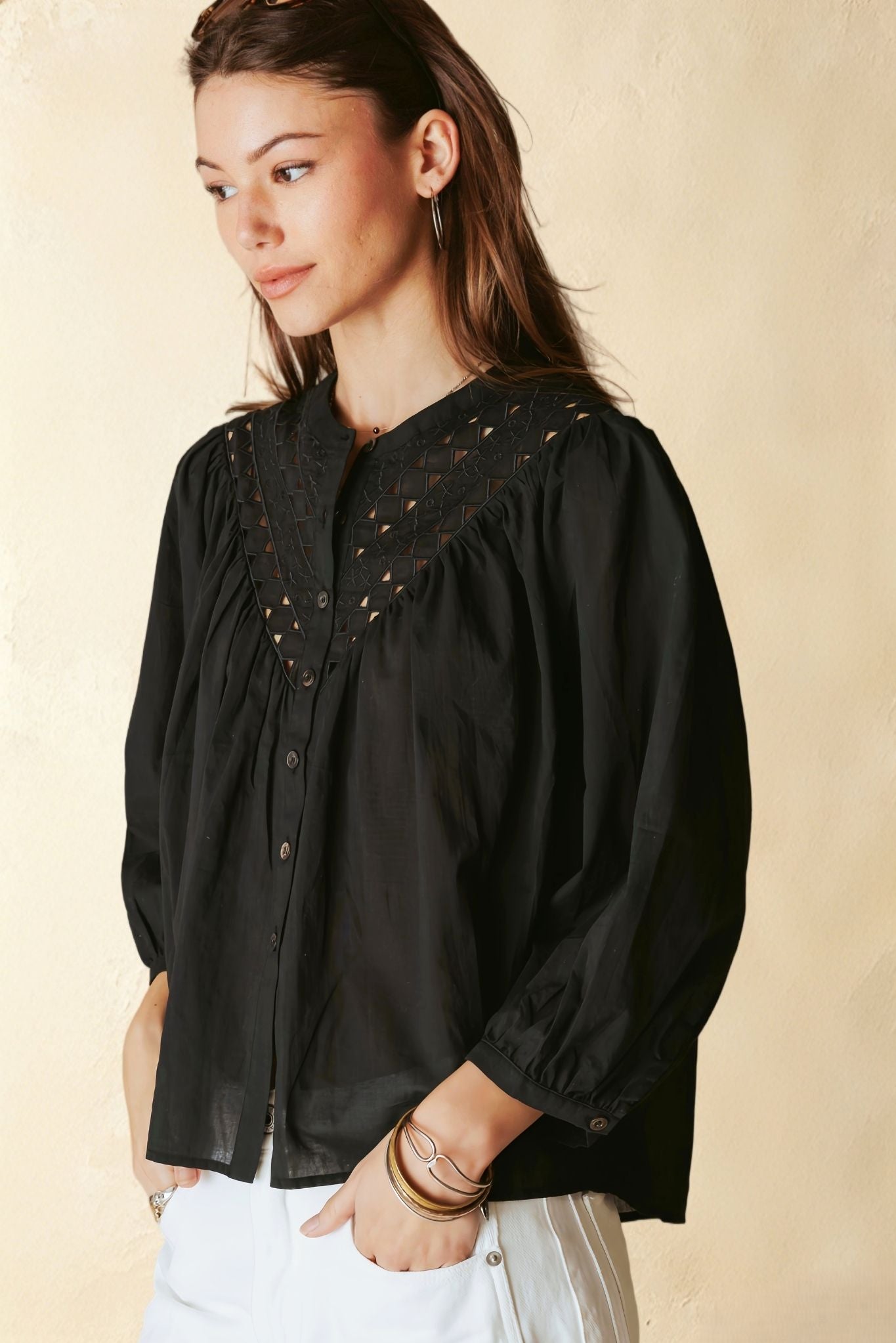 Alivia 3/4 Sleeve Embroidered Blouse