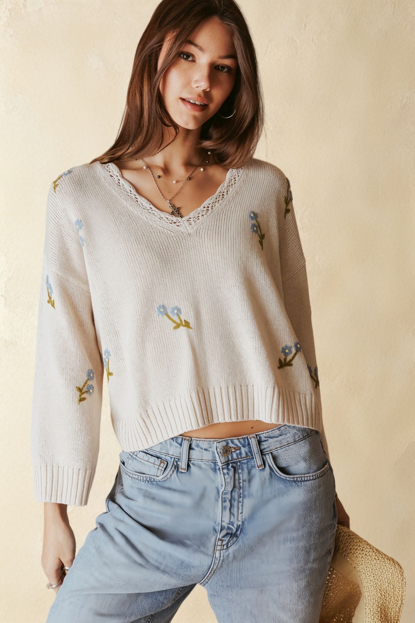 Gelina Linen Blend V neck with Floral Embroidery